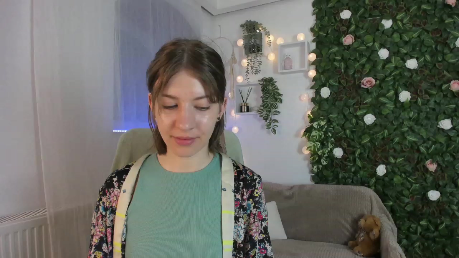 Gallery image thumbnail from Natalia_Nice's myfreecams stream on, 05/08/2023, 13:42 image 13 of 20