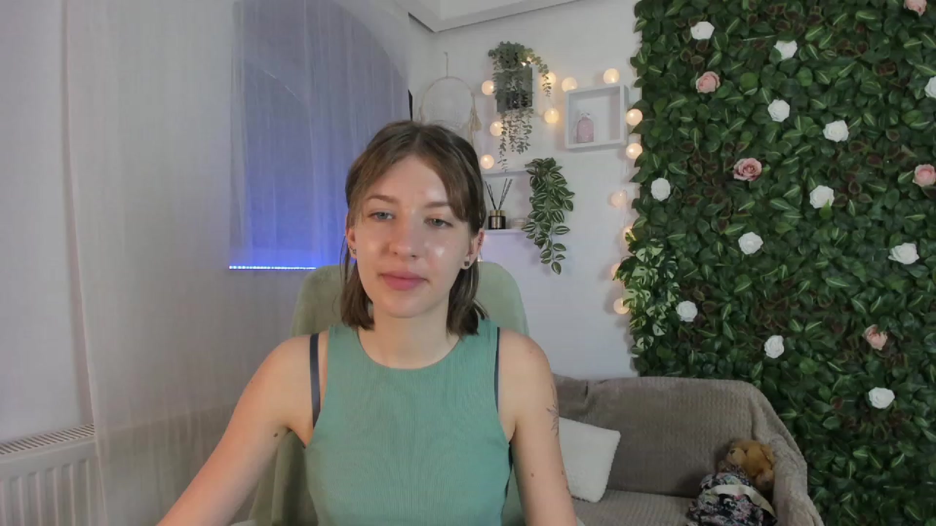 Gallery image thumbnail from Natalia_Nice's myfreecams stream on, 05/08/2023, 15:10 image 10 of 20