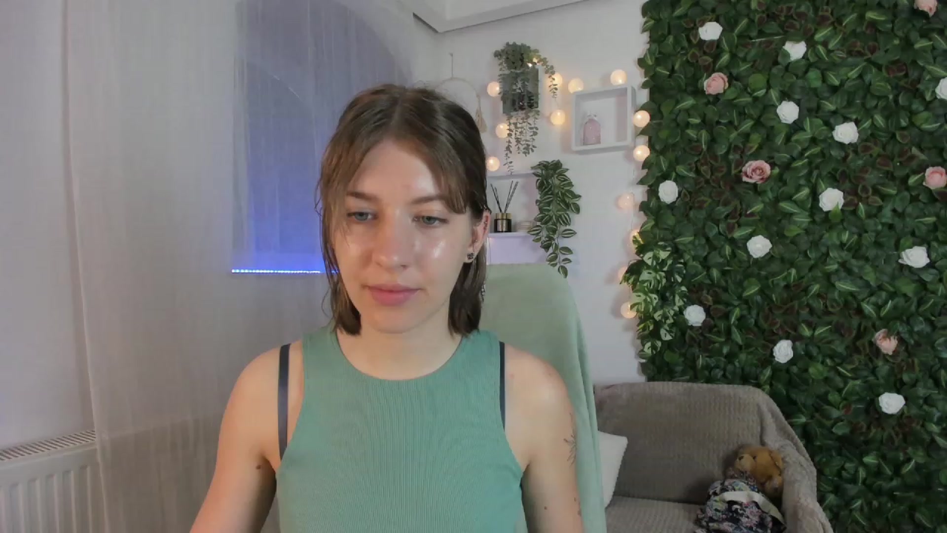 Gallery image thumbnail from Natalia_Nice's myfreecams stream on, 05/08/2023, 15:10 image 7 of 20