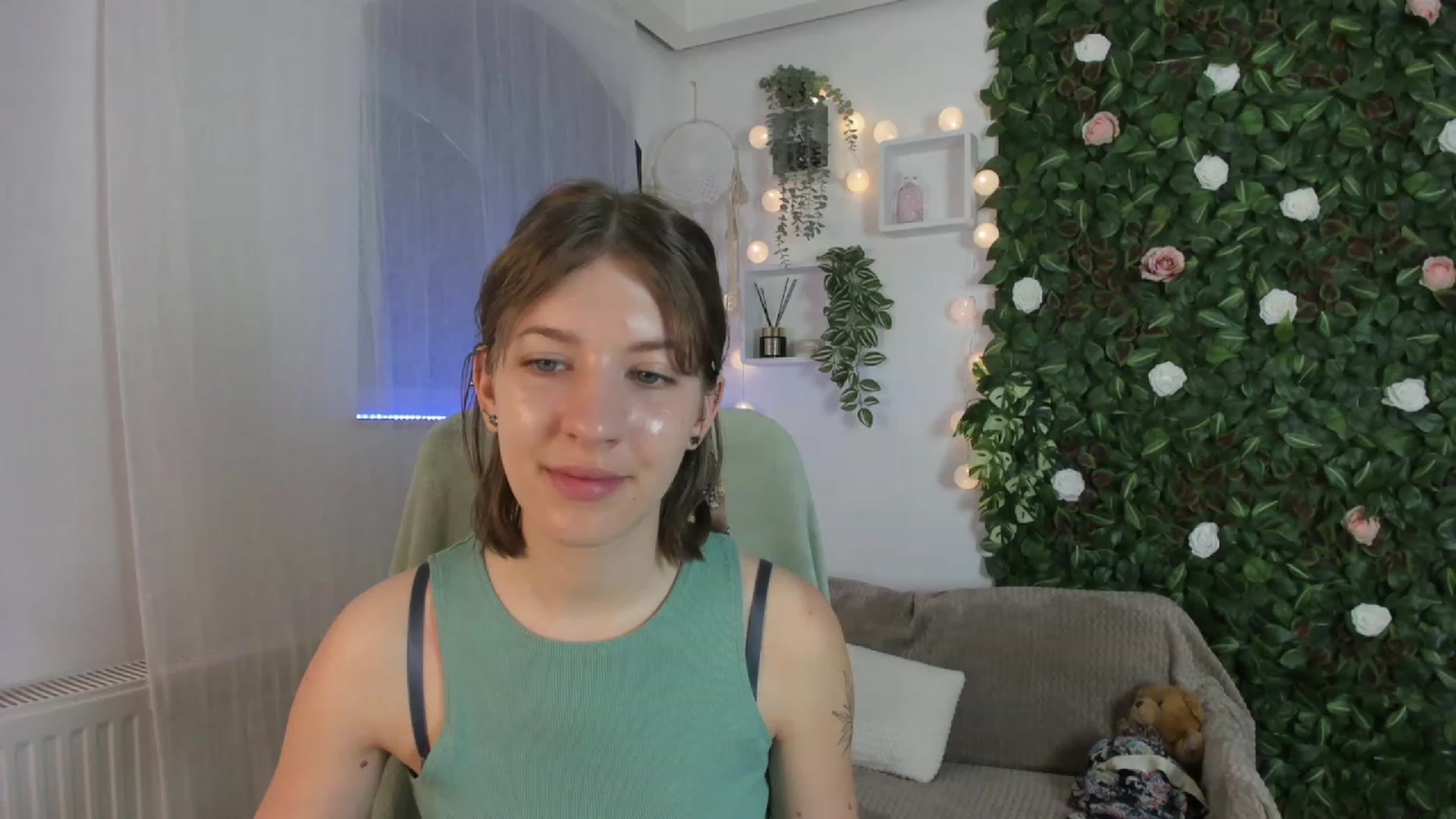 Gallery image thumbnail from Natalia_Nice's myfreecams stream on, 05/08/2023, 15:10 image 3 of 20