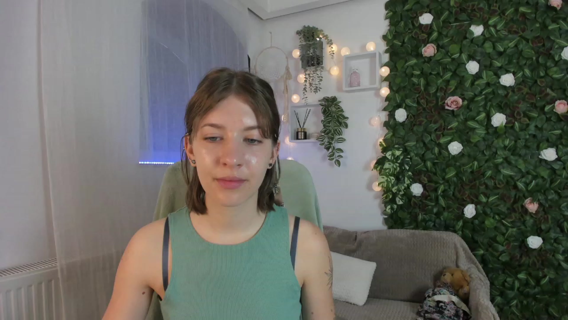 Gallery image thumbnail from Natalia_Nice's myfreecams stream on, 05/08/2023, 15:10 image 2 of 20
