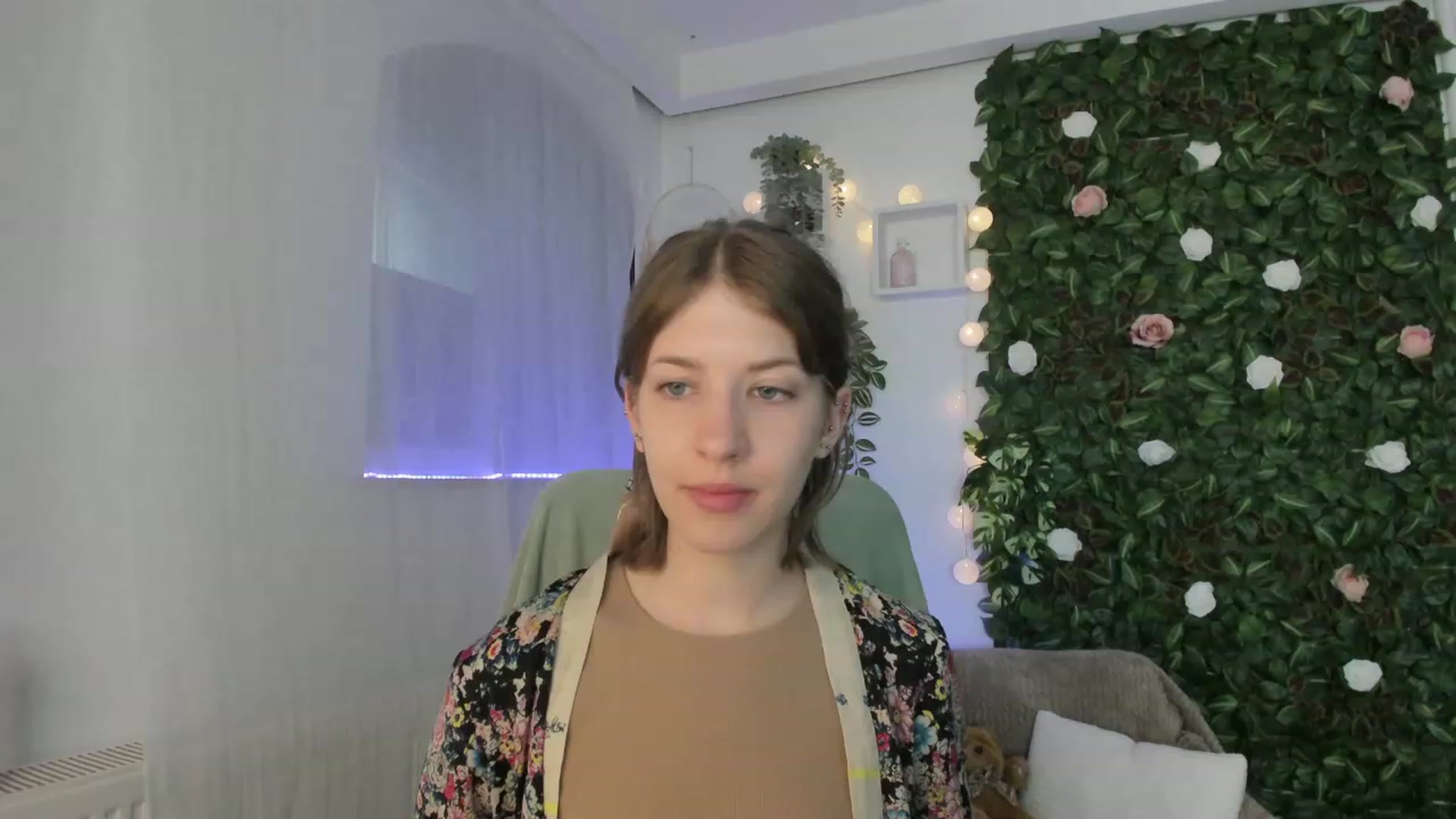 Gallery image thumbnail from Natalia_Nice's myfreecams stream on, 06/05/2023, 15:28 image 2 of 20