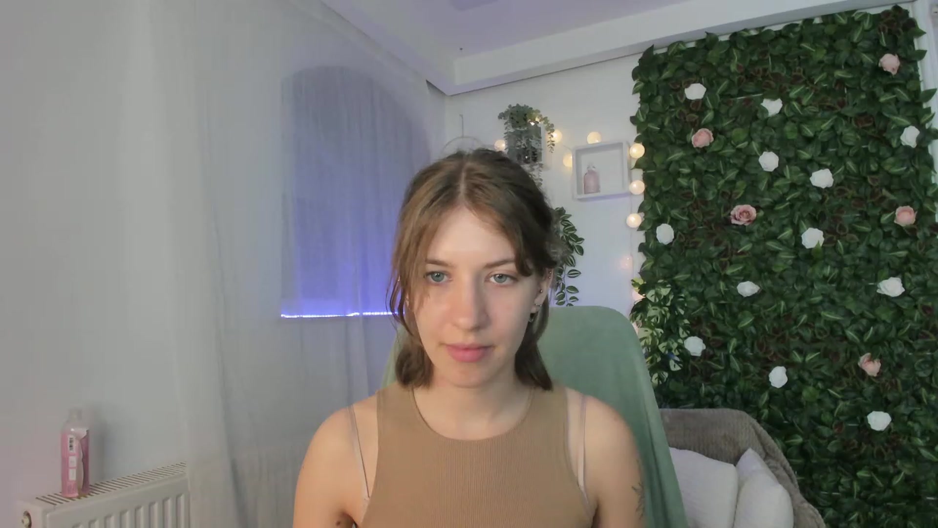 Gallery image thumbnail from Natalia_Nice's myfreecams stream on, 06/05/2023, 17:41 image 19 of 20