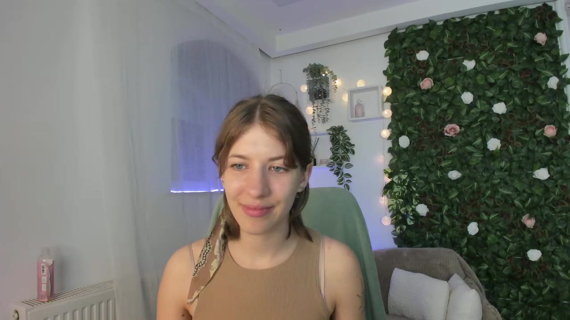 Gallery image thumbnail from Natalia_Nice's myfreecams stream on, 06/05/2023, 17:41 image 10 of 20