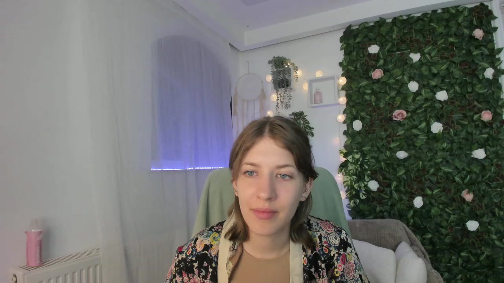 Gallery image thumbnail from Natalia_Nice's myfreecams stream on, 06/05/2023, 19:02 image 20 of 20