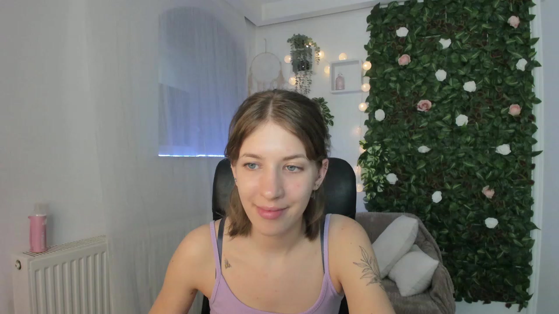 Gallery image thumbnail from Natalia_Nice's myfreecams stream on, 06/06/2023, 15:16 image 20 of 20
