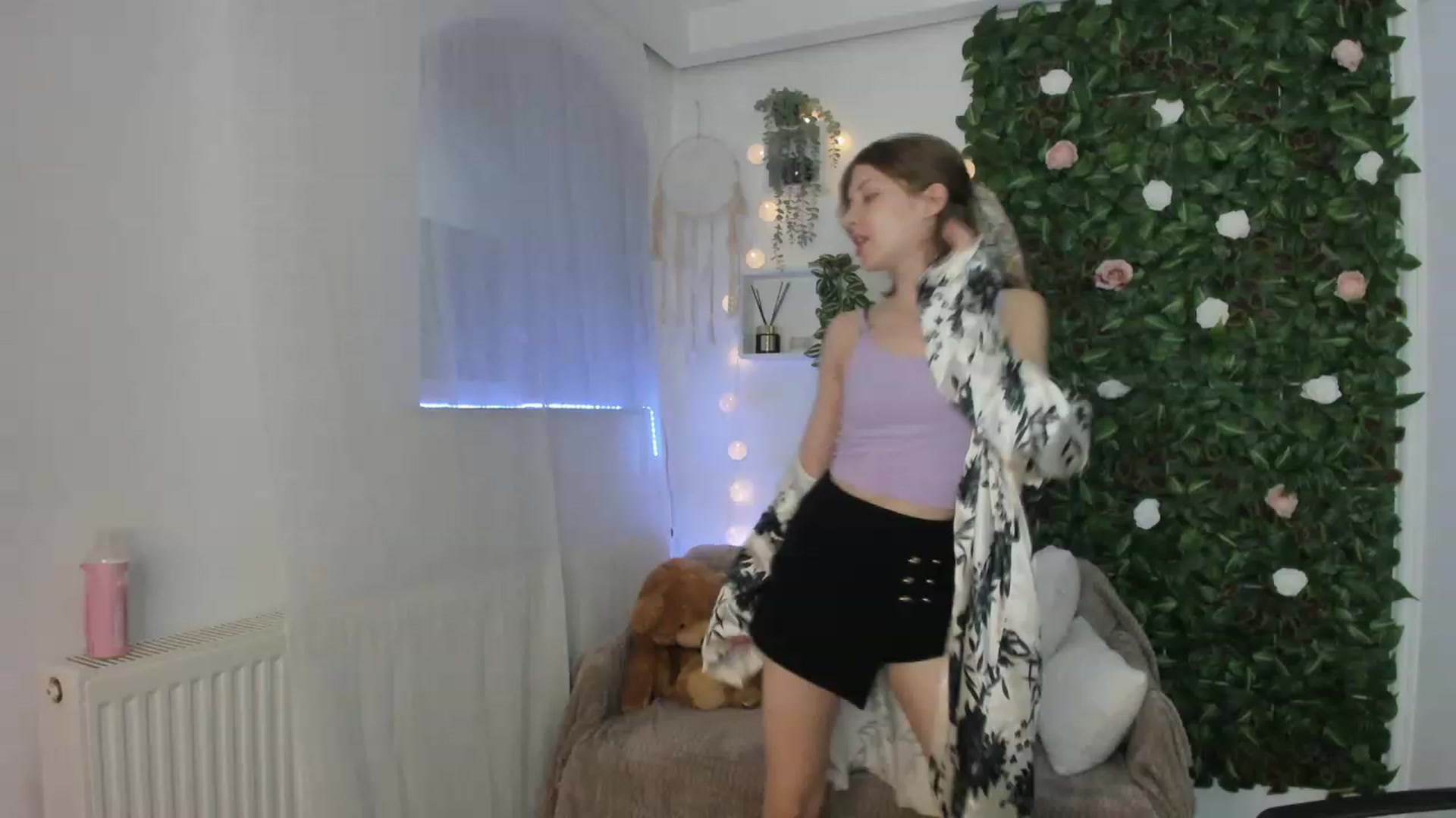 Gallery image thumbnail from Natalia_Nice's myfreecams stream on, 06/06/2023, 15:16 image 2 of 20
