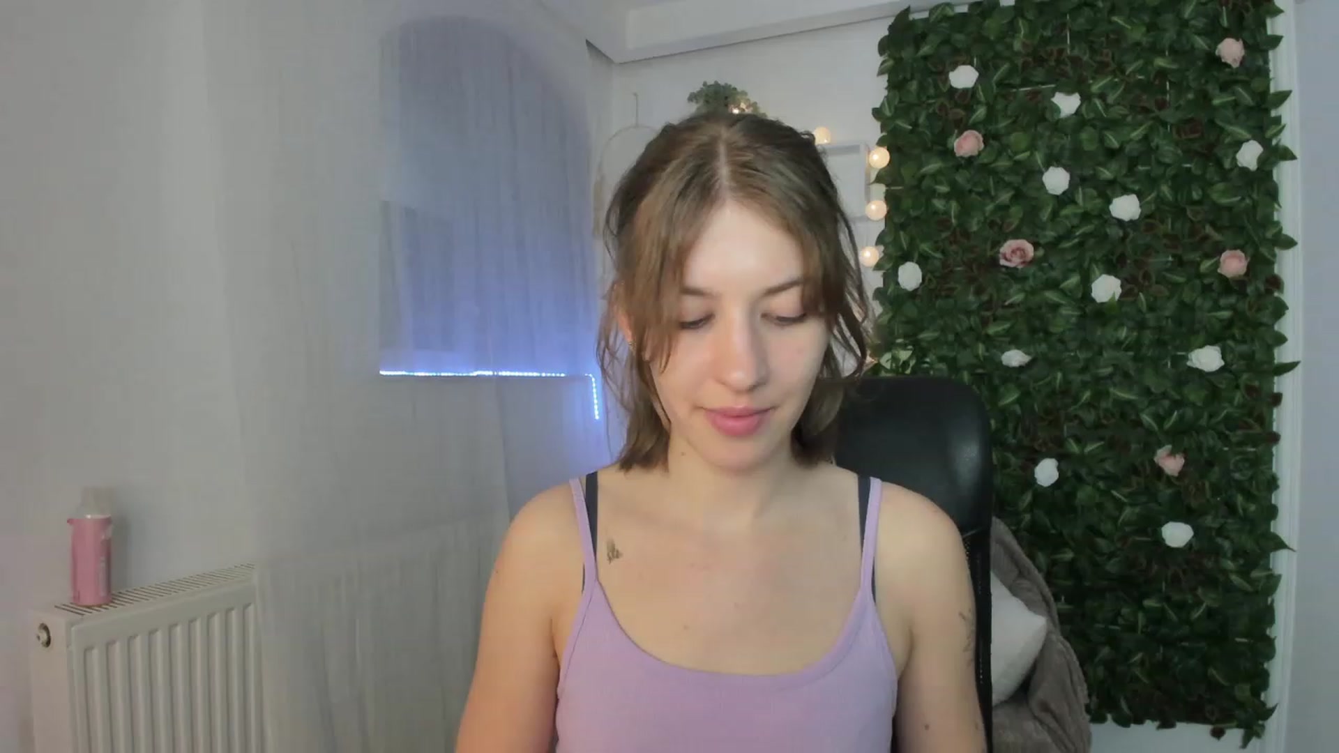 Gallery image thumbnail from Natalia_Nice's myfreecams stream on, 06/06/2023, 15:16 image 8 of 20