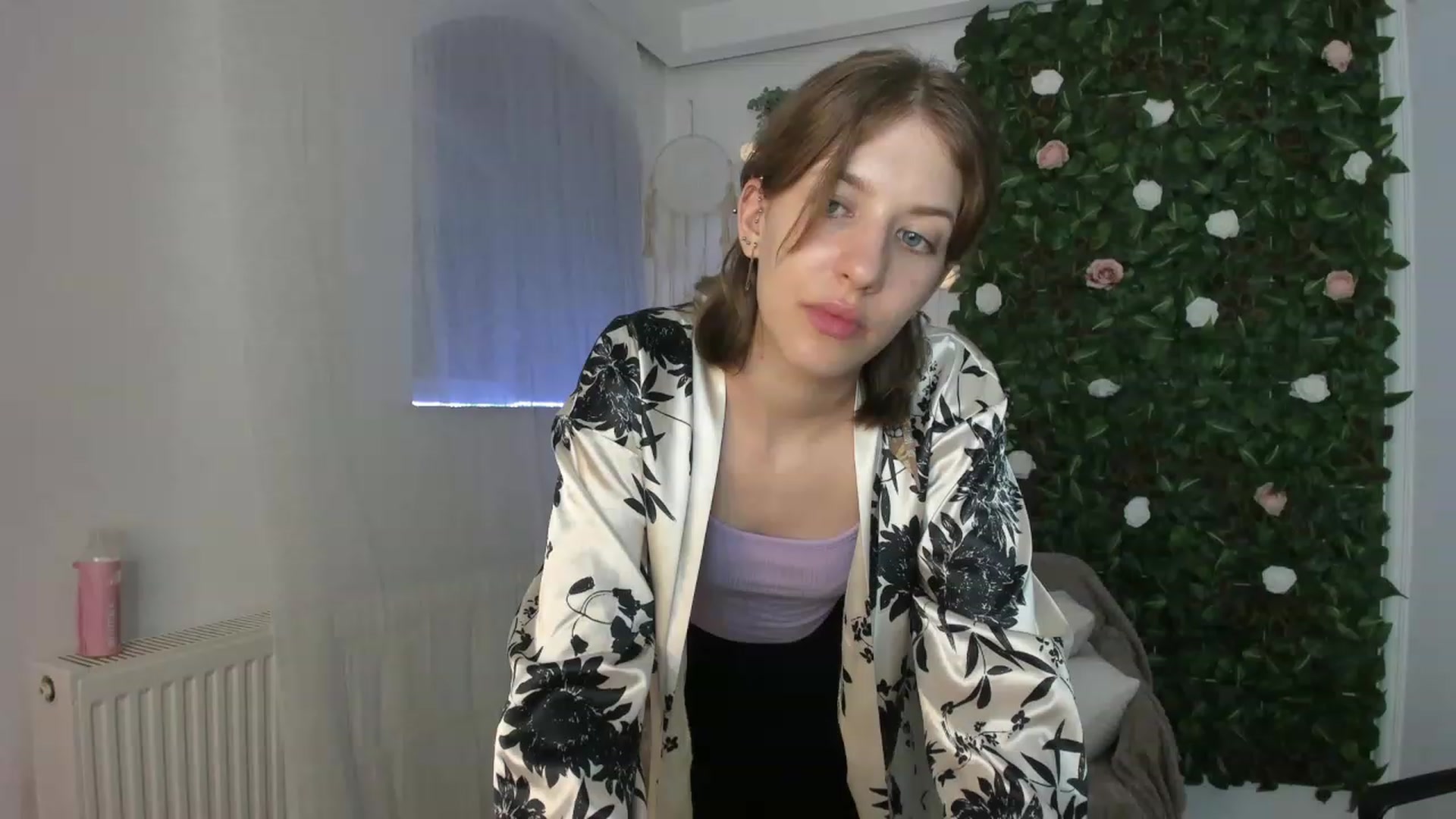 Gallery image thumbnail from Natalia_Nice's myfreecams stream on, 06/06/2023, 17:32 image 20 of 20