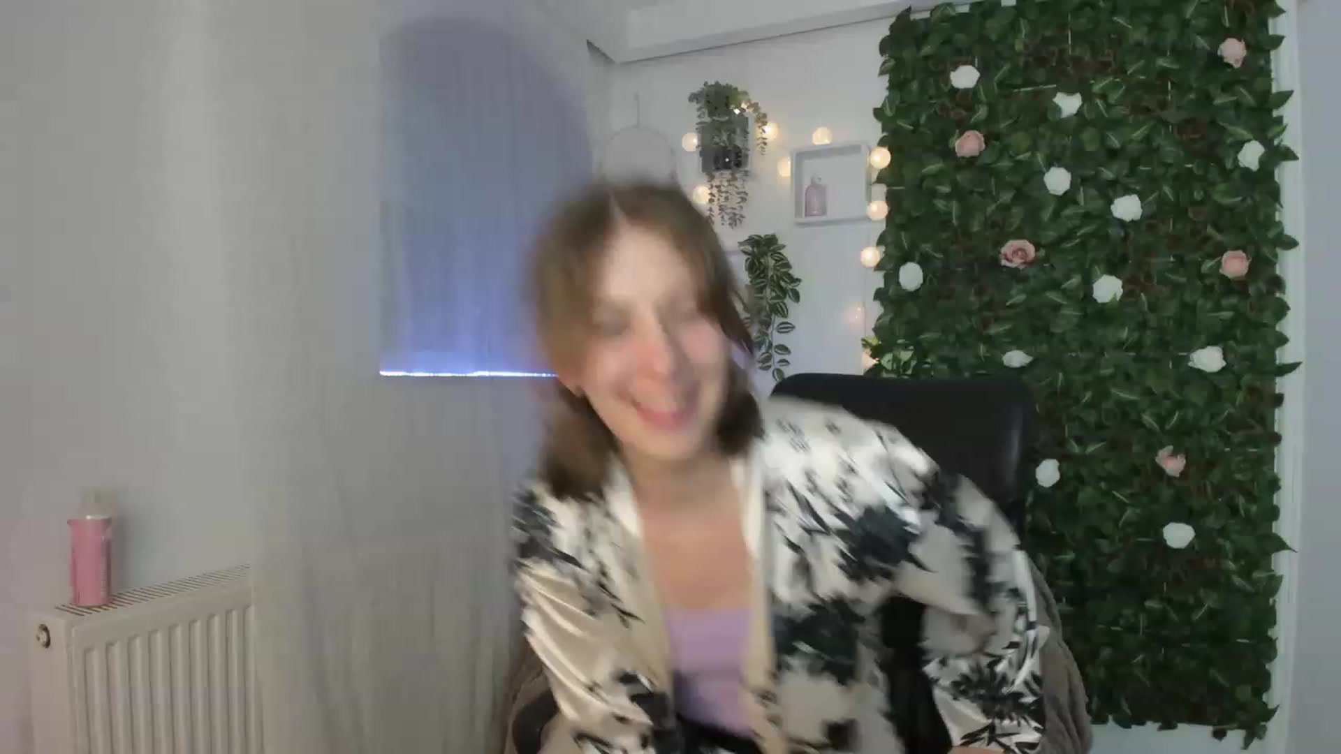 Gallery image thumbnail from Natalia_Nice's myfreecams stream on, 06/06/2023, 17:32 image 4 of 20