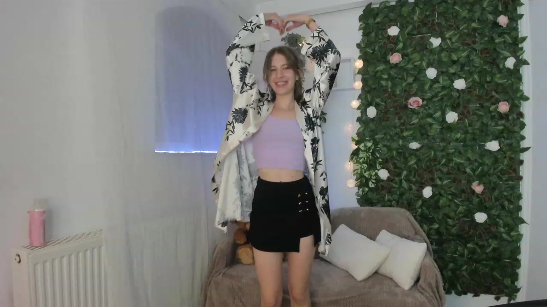 Gallery image thumbnail from Natalia_Nice's myfreecams stream on, 06/06/2023, 18:09 image 9 of 20
