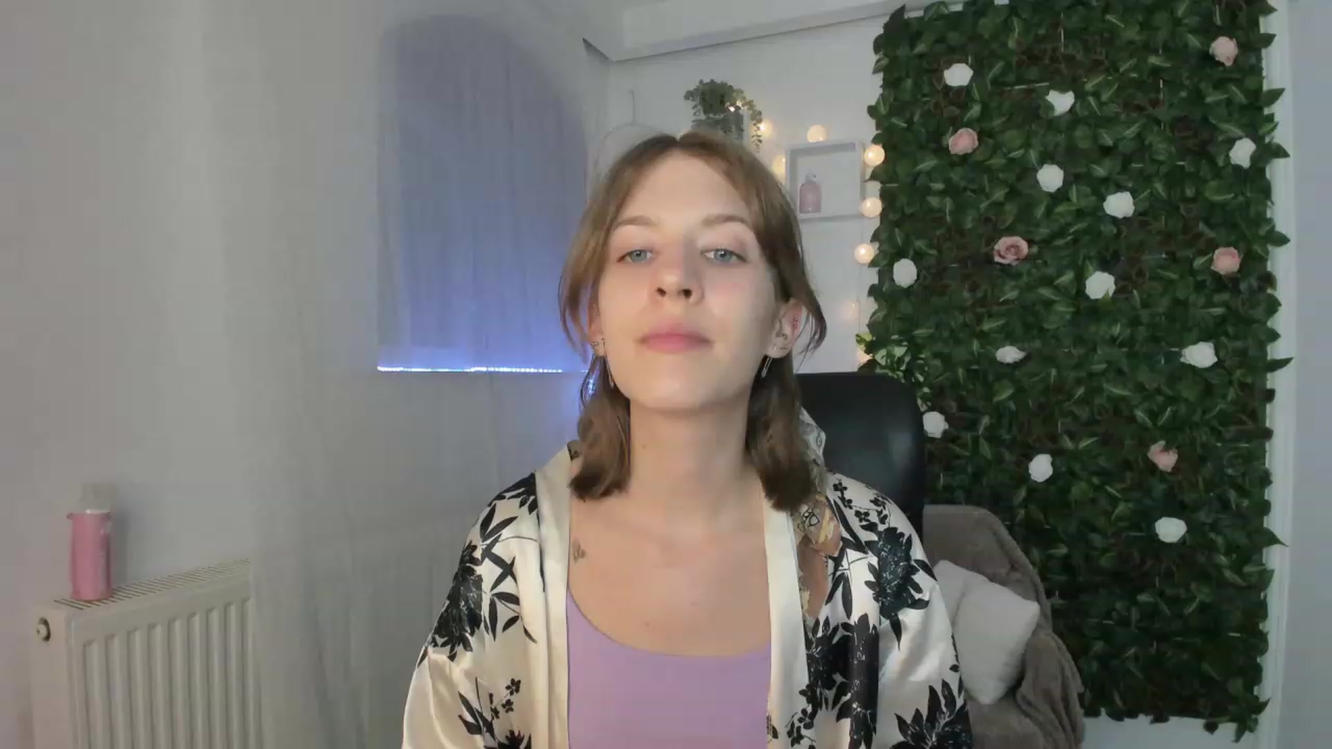 Gallery image thumbnail from Natalia_Nice's myfreecams stream on, 06/06/2023, 18:30 image 3 of 20
