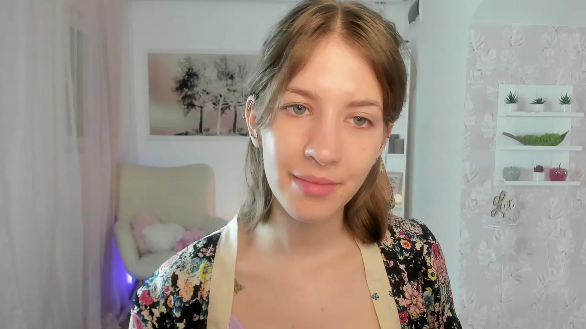 Gallery image thumbnail from Natalia_Nice's myfreecams stream on, 06/14/2023, 09:37 image 3 of 20