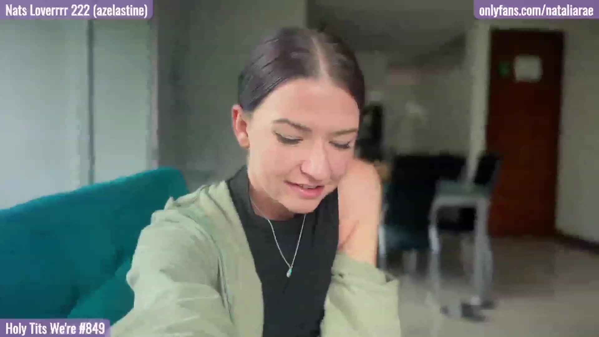Gallery image thumbnail from Natalia_Rae's myfreecams stream on, 12/08/2022, 19:32 image 19 of 20