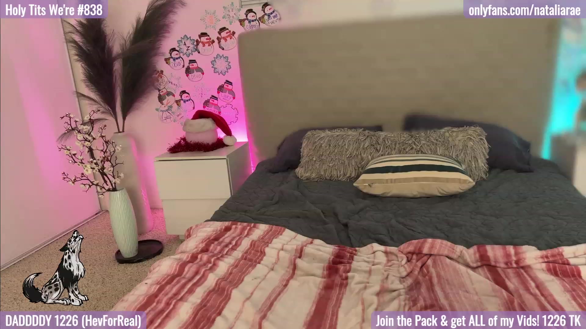 Gallery image thumbnail from Natalia_Rae's myfreecams stream on, 12/23/2022, 11:41 image 9 of 20