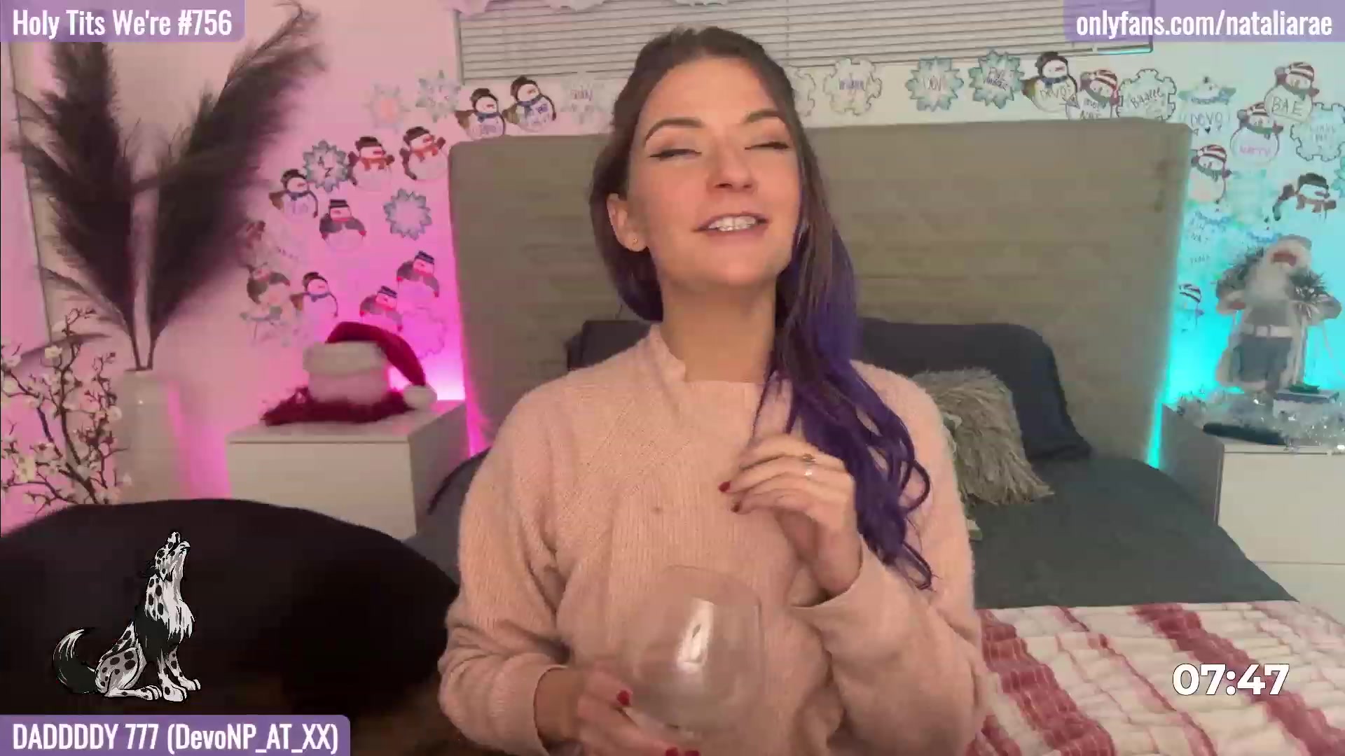 Gallery image thumbnail from Natalia_Rae's myfreecams stream on, 12/24/2022, 02:33 image 19 of 20