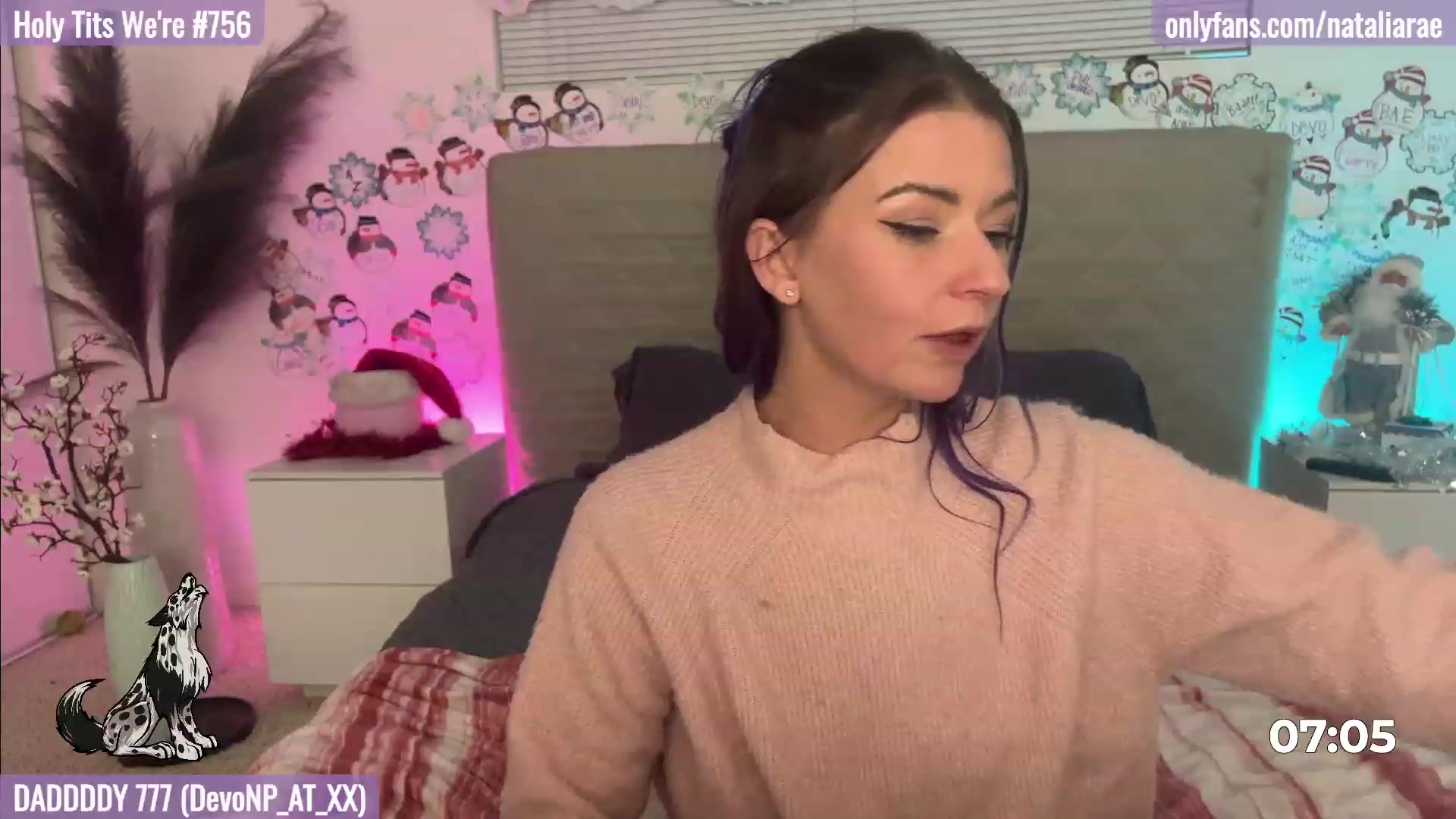 Gallery image thumbnail from Natalia_Rae's myfreecams stream on, 12/24/2022, 02:33 image 20 of 20