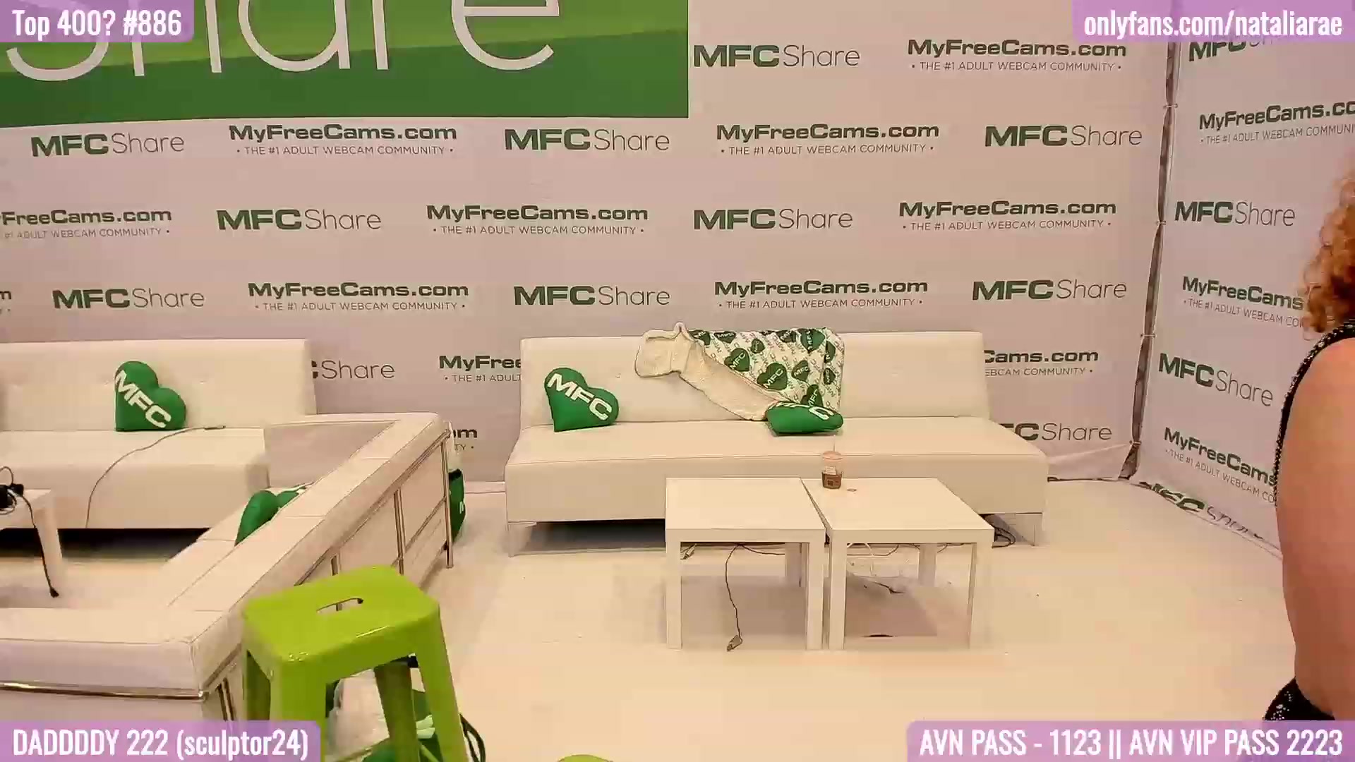 Gallery image thumbnail from Natalia_Rae's myfreecams stream on, 01/05/2023, 24:14 image 11 of 20