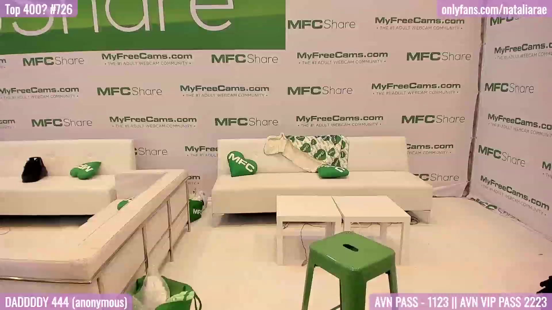 Gallery image thumbnail from Natalia_Rae's myfreecams stream on, 01/05/2023, 24:32 image 19 of 20