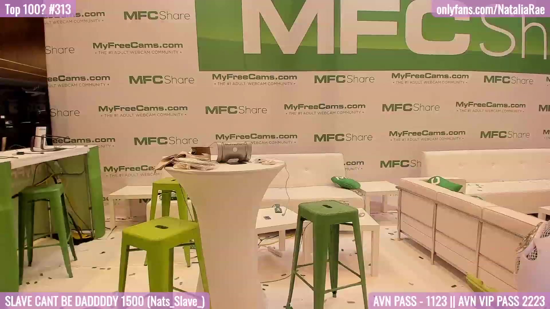 Gallery image thumbnail from Natalia_Rae's myfreecams stream on, 01/07/2023, 04:06 image 17 of 20