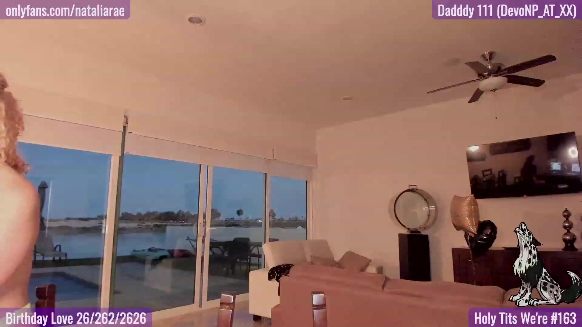 Gallery image thumbnail from Natalia_Rae's myfreecams stream on, 01/28/2023, 03:52 image 4 of 20