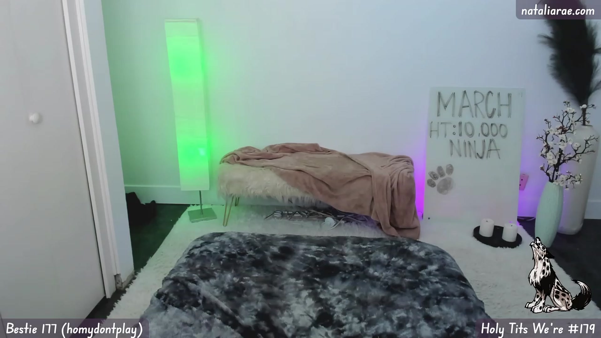 Gallery image thumbnail from Natalia_Rae's myfreecams stream on, 03/20/2023, 10:26 image 5 of 20