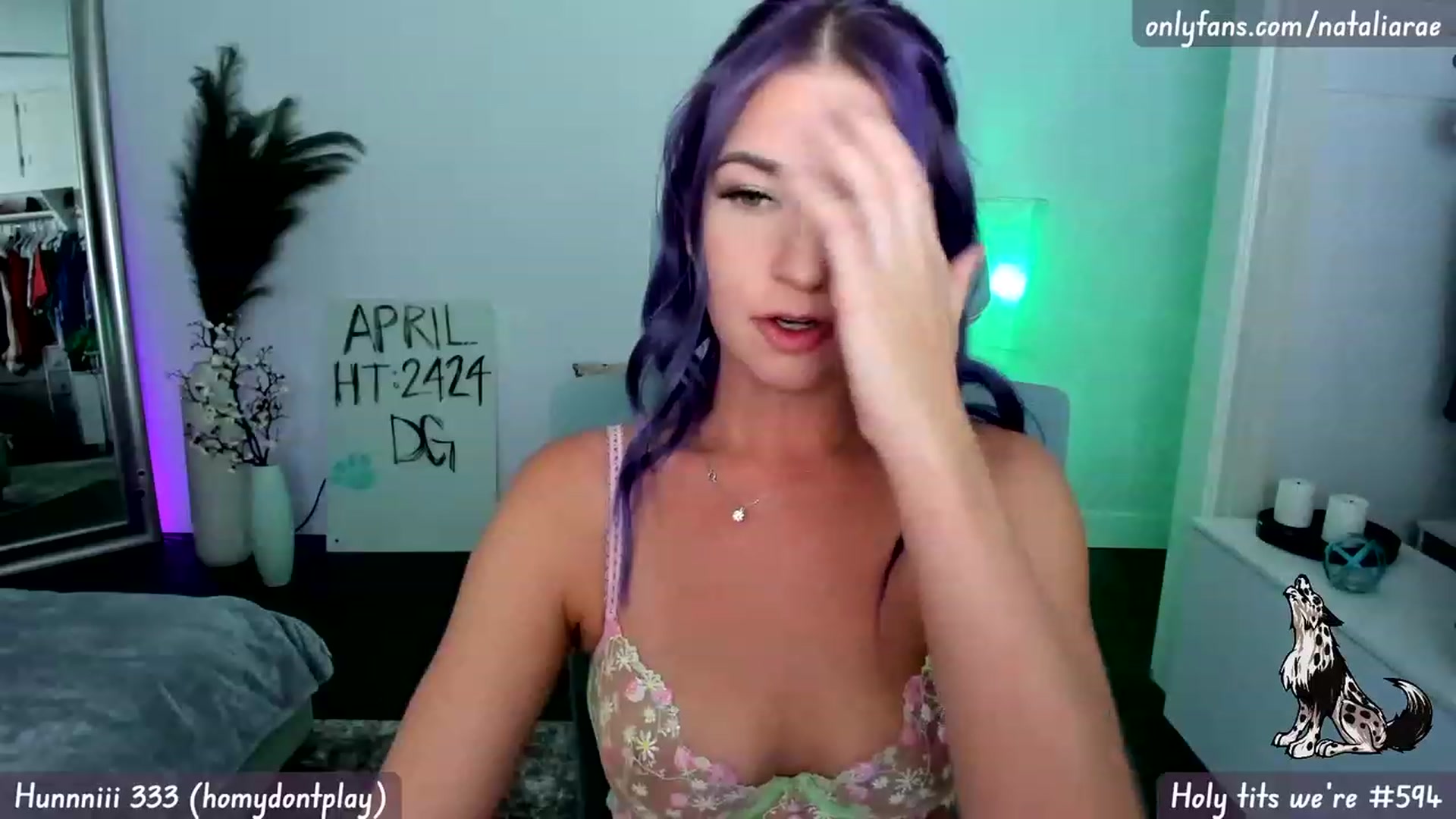 Gallery image thumbnail from Natalia_Rae's myfreecams stream on, 04/21/2023, 08:04 image 10 of 20