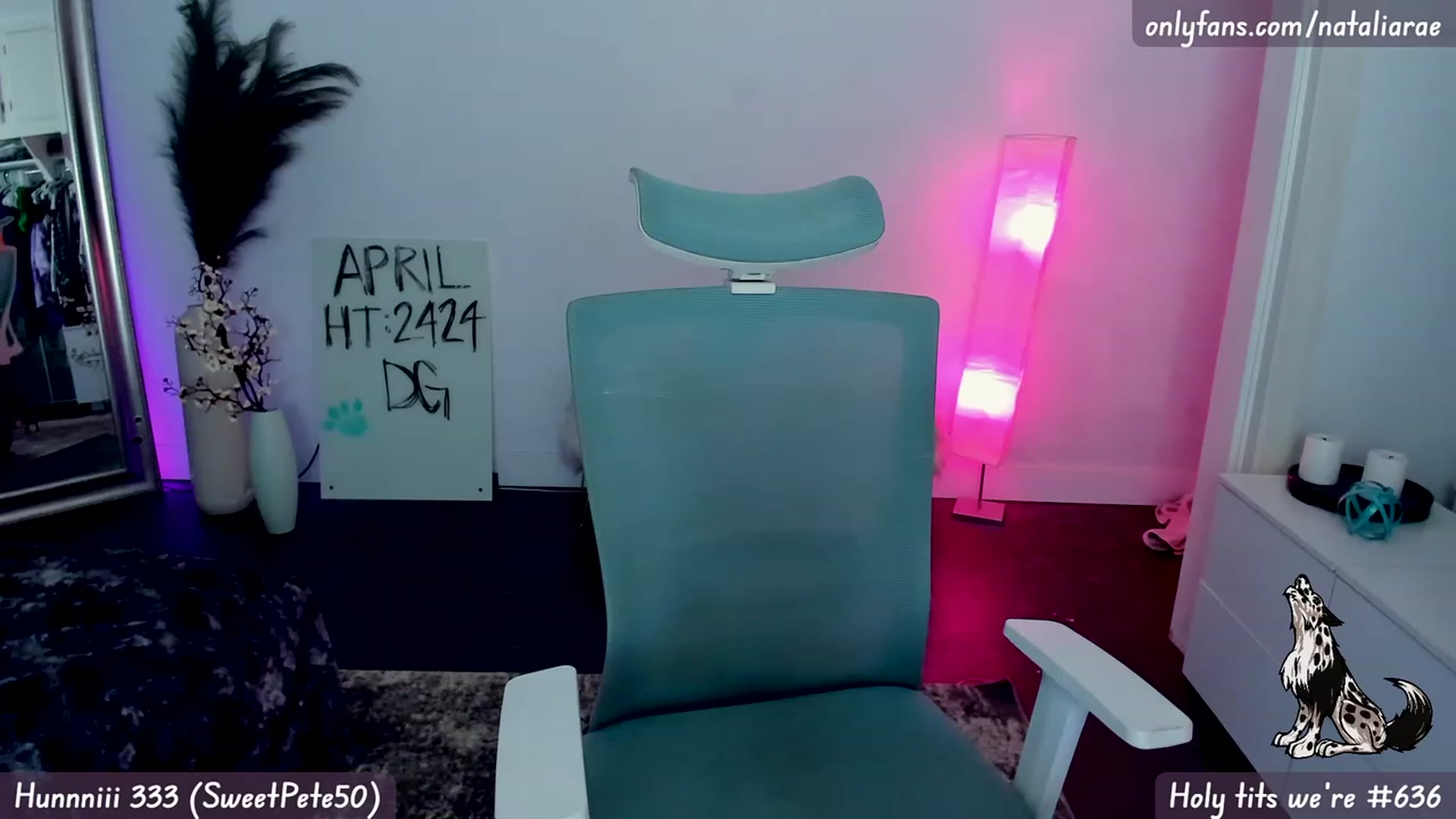 Gallery image thumbnail from Natalia_Rae's myfreecams stream on, 04/25/2023, 06:49 image 8 of 20