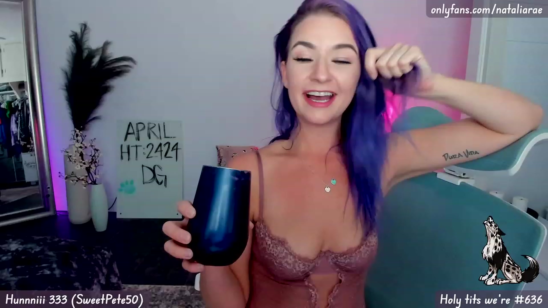 Gallery image thumbnail from Natalia_Rae's myfreecams stream on, 04/25/2023, 06:49 image 16 of 20