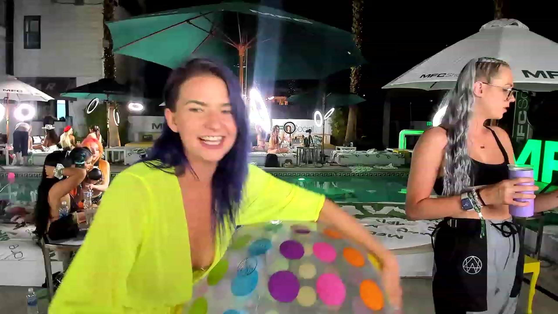 Gallery image thumbnail from Natalia_Rae's myfreecams stream on, 05/24/2023, 09:30 image 5 of 20