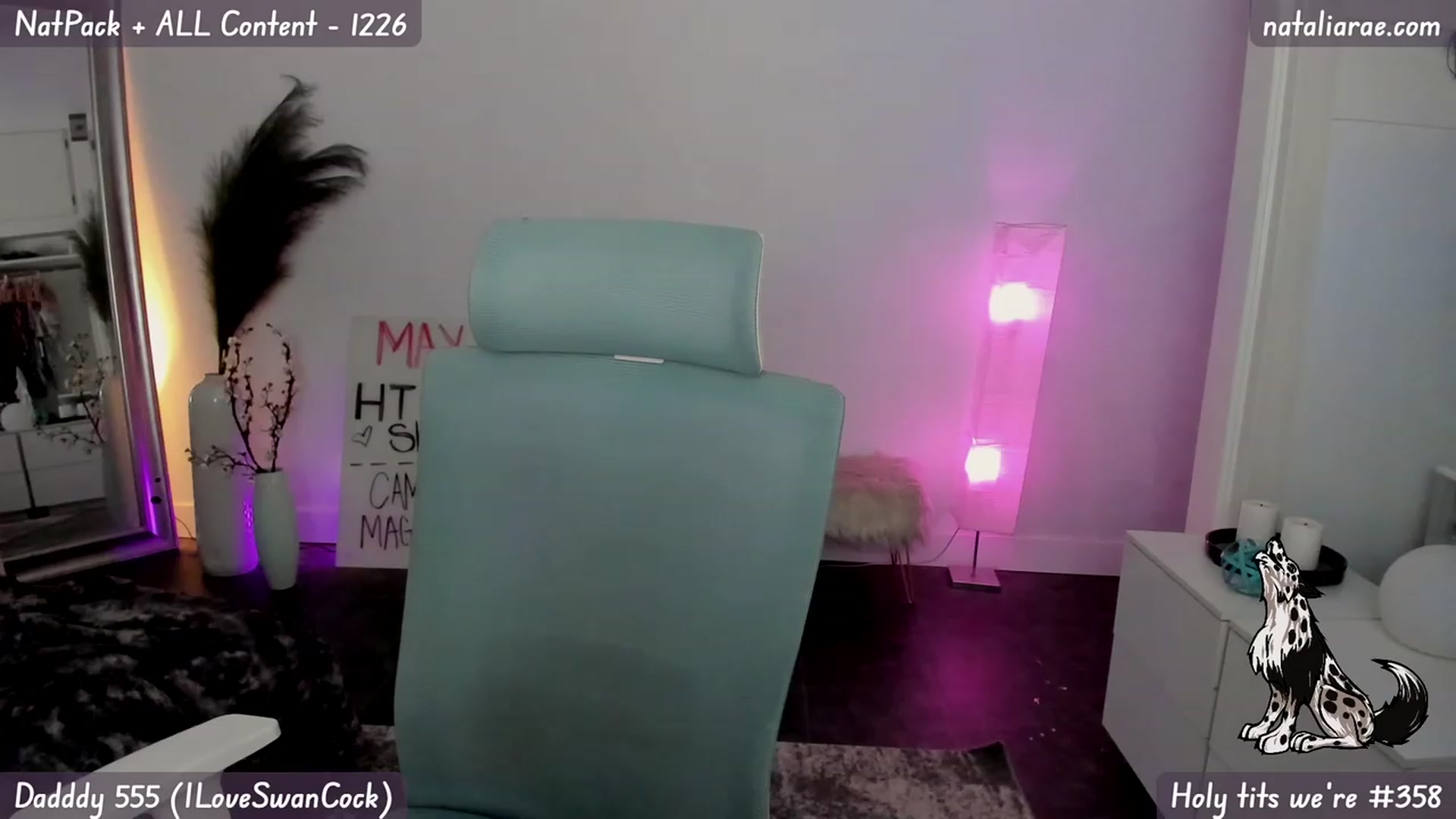 Gallery image thumbnail from Natalia_Rae's myfreecams stream on, 05/28/2023, 11:43 image 7 of 20