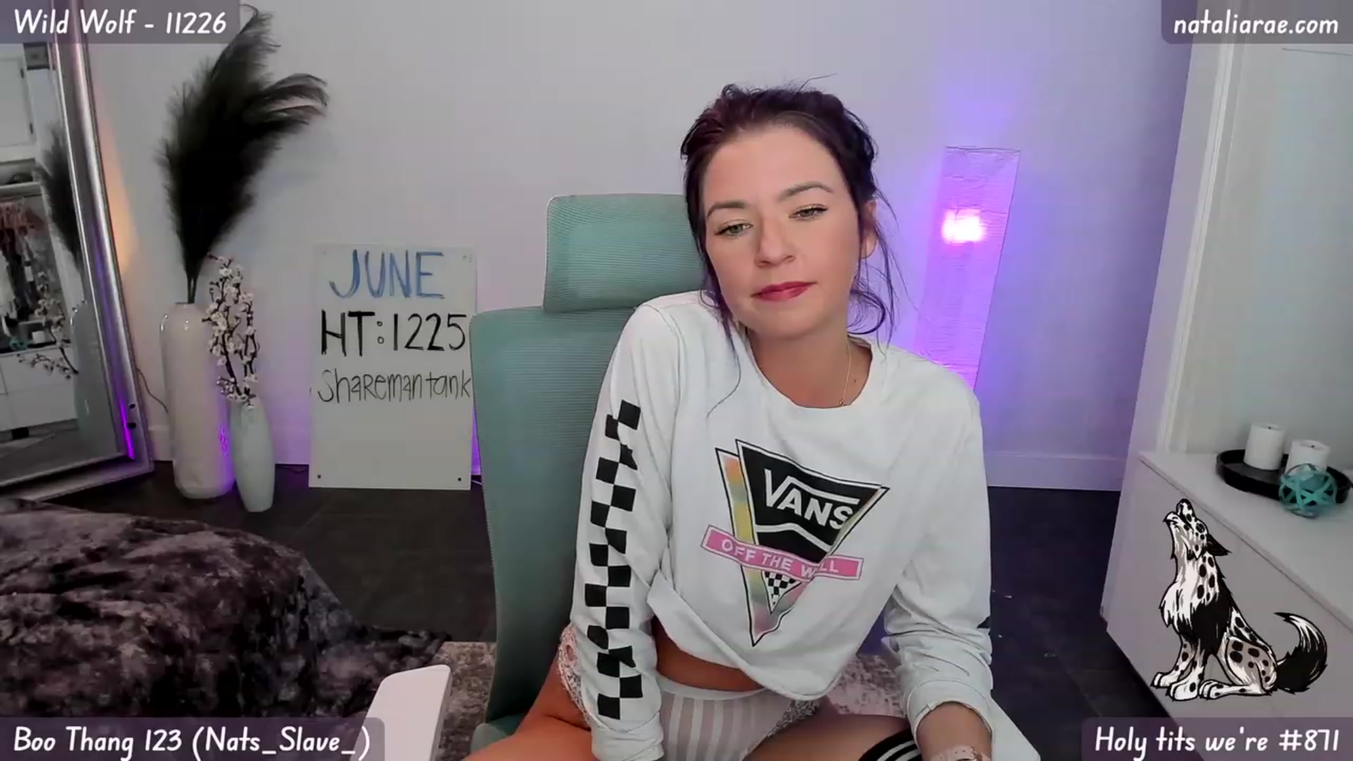 Gallery image thumbnail from Natalia_Rae's myfreecams stream on, 06/05/2023, 10:11 image 3 of 20