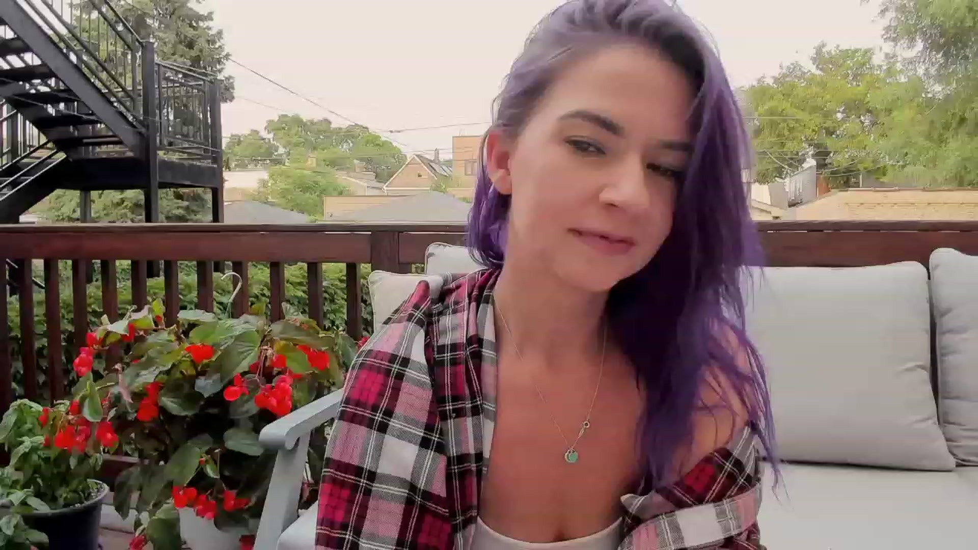 Gallery image thumbnail from Natalia_Rae's myfreecams stream on, 06/18/2023, 02:56 image 2 of 20