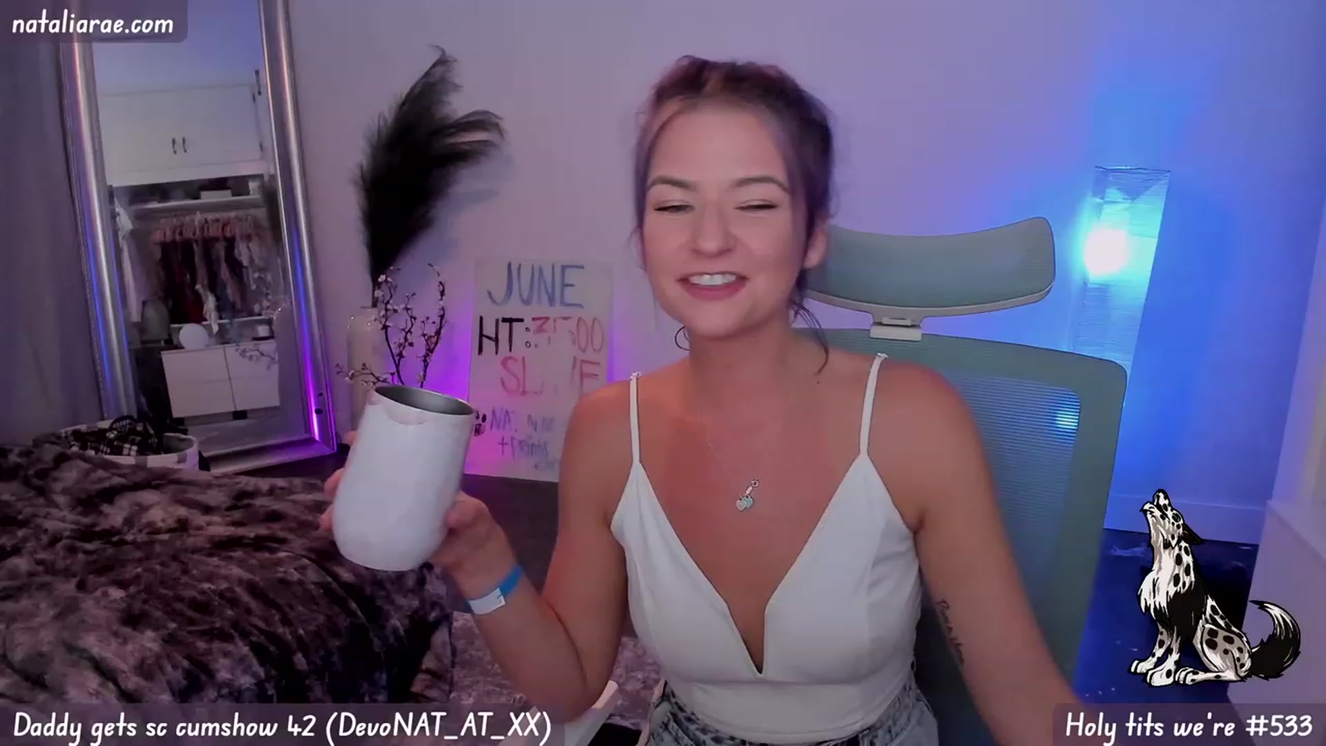 Gallery image thumbnail from Natalia_Rae's myfreecams stream on, 06/22/2023, 10:17 image 9 of 20