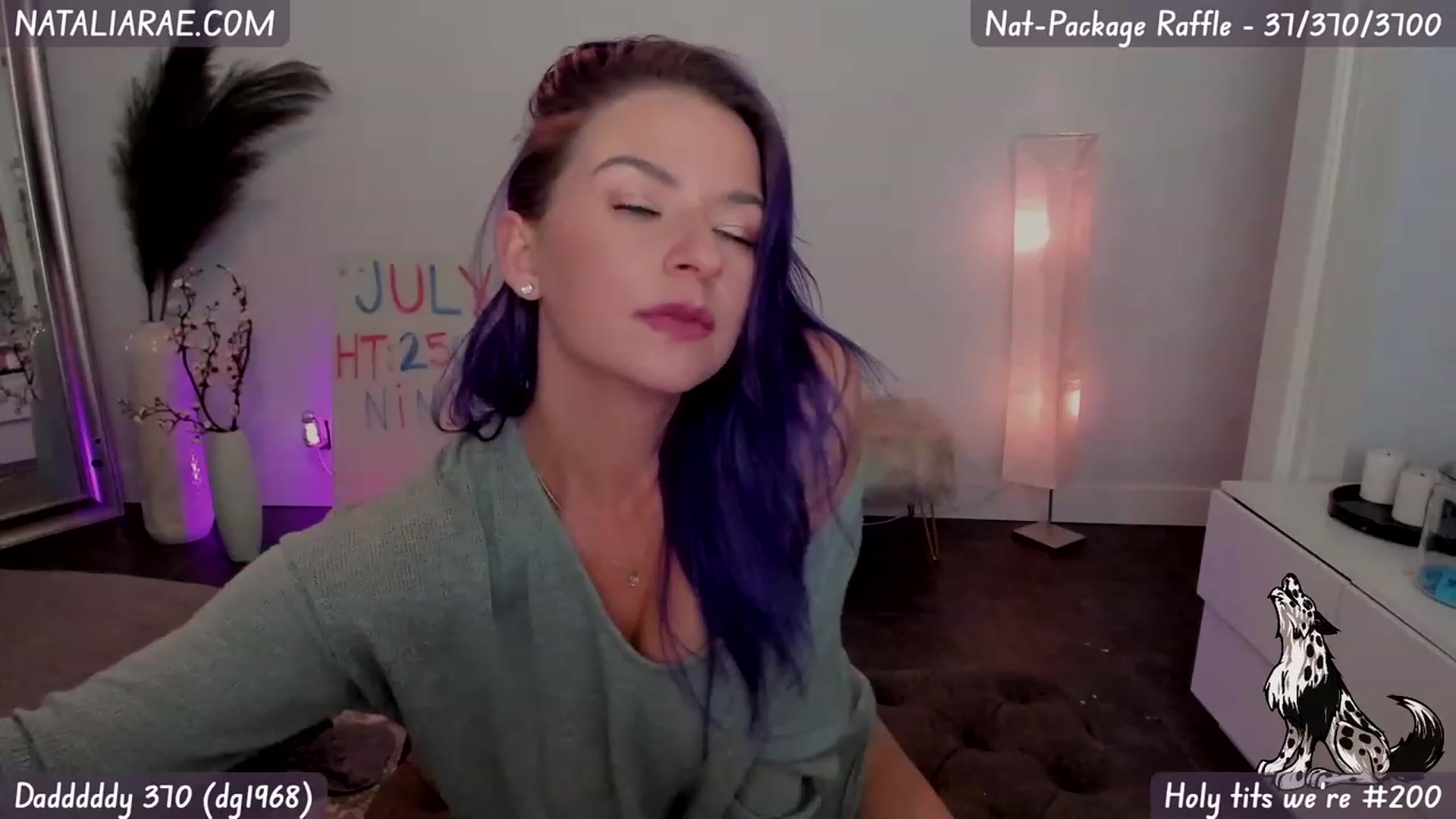 Gallery image thumbnail from Natalia_Rae's myfreecams stream on, 07/07/2023, 07:13 image 10 of 20