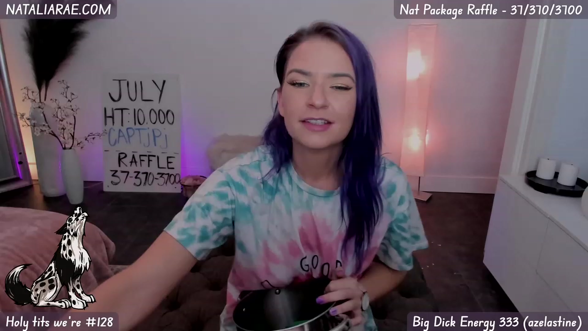 Gallery image thumbnail from Natalia_Rae's myfreecams stream on, 07/18/2023, 07:49 image 12 of 20