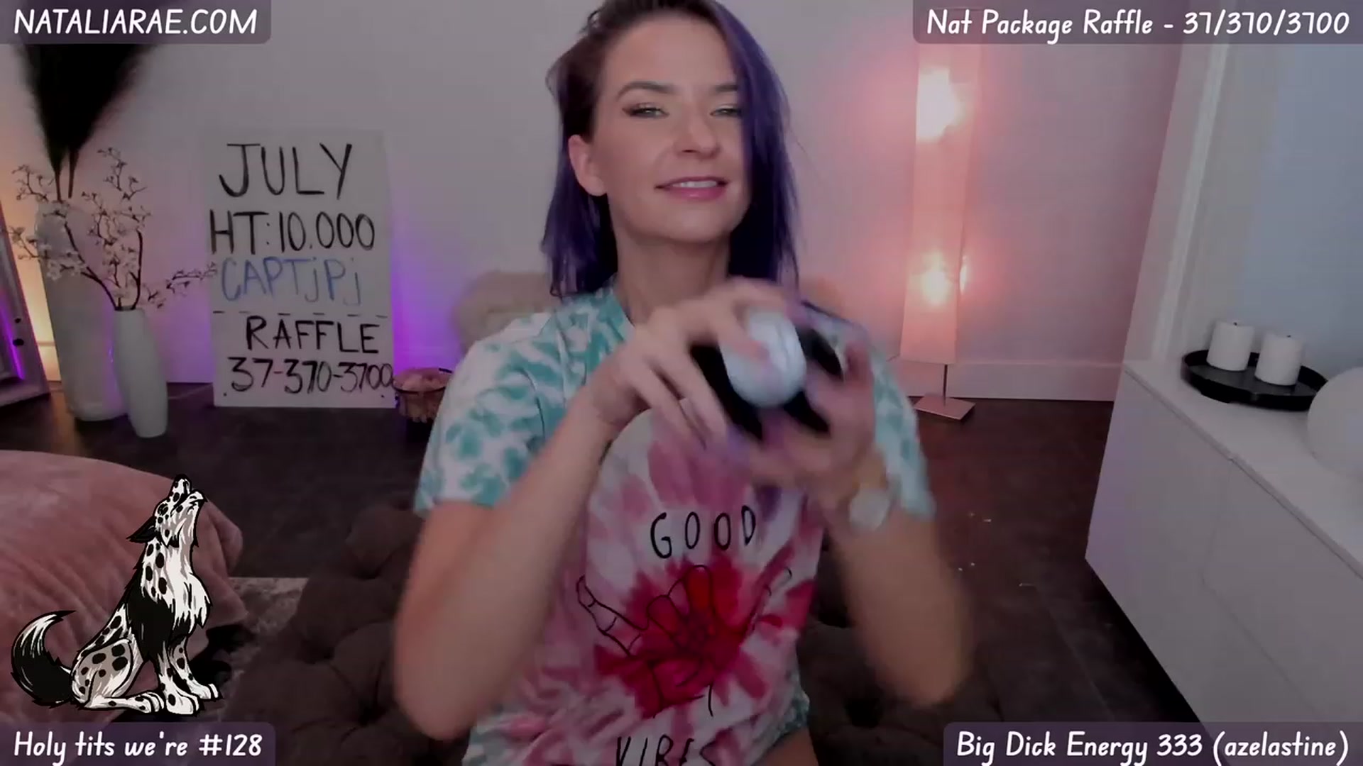 Gallery image thumbnail from Natalia_Rae's myfreecams stream on, 07/18/2023, 08:55 image 15 of 20