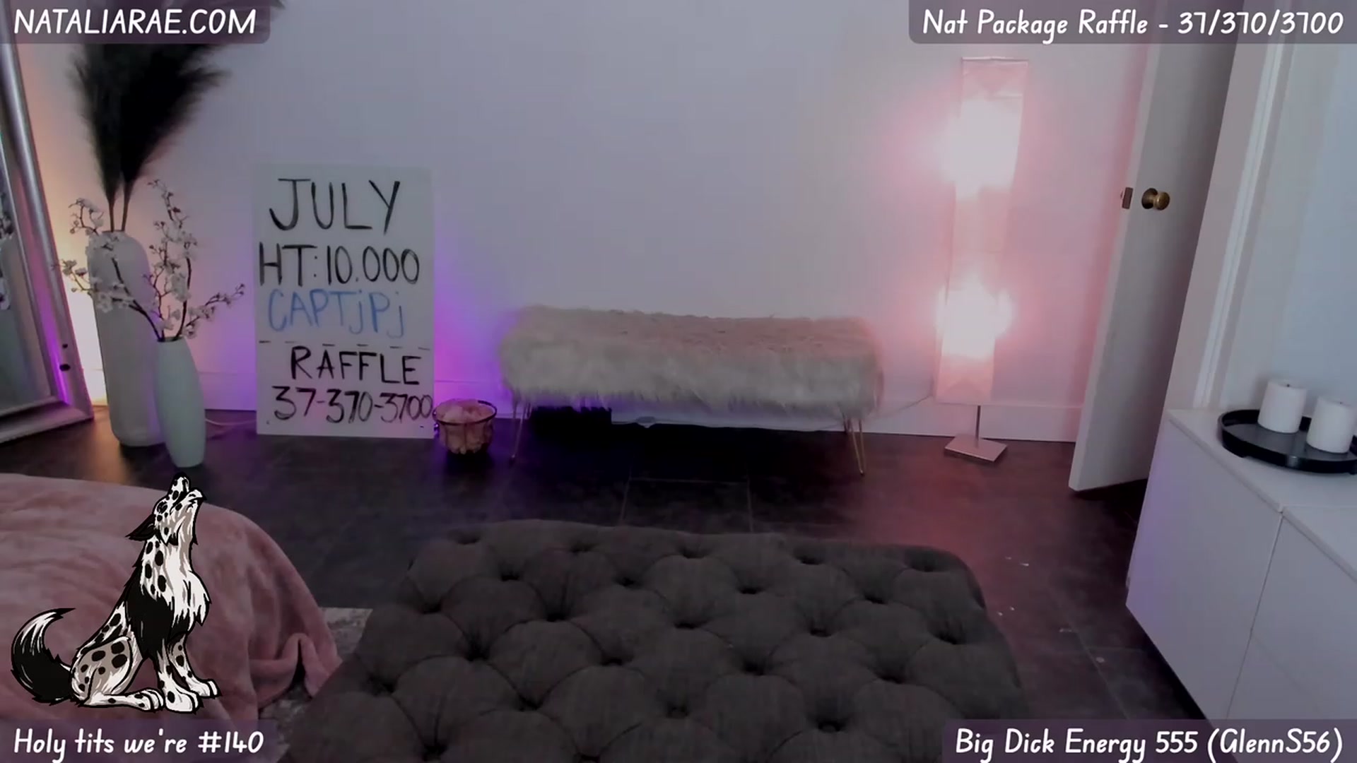 Gallery image thumbnail from Natalia_Rae's myfreecams stream on, 07/22/2023, 11:11 image 8 of 20
