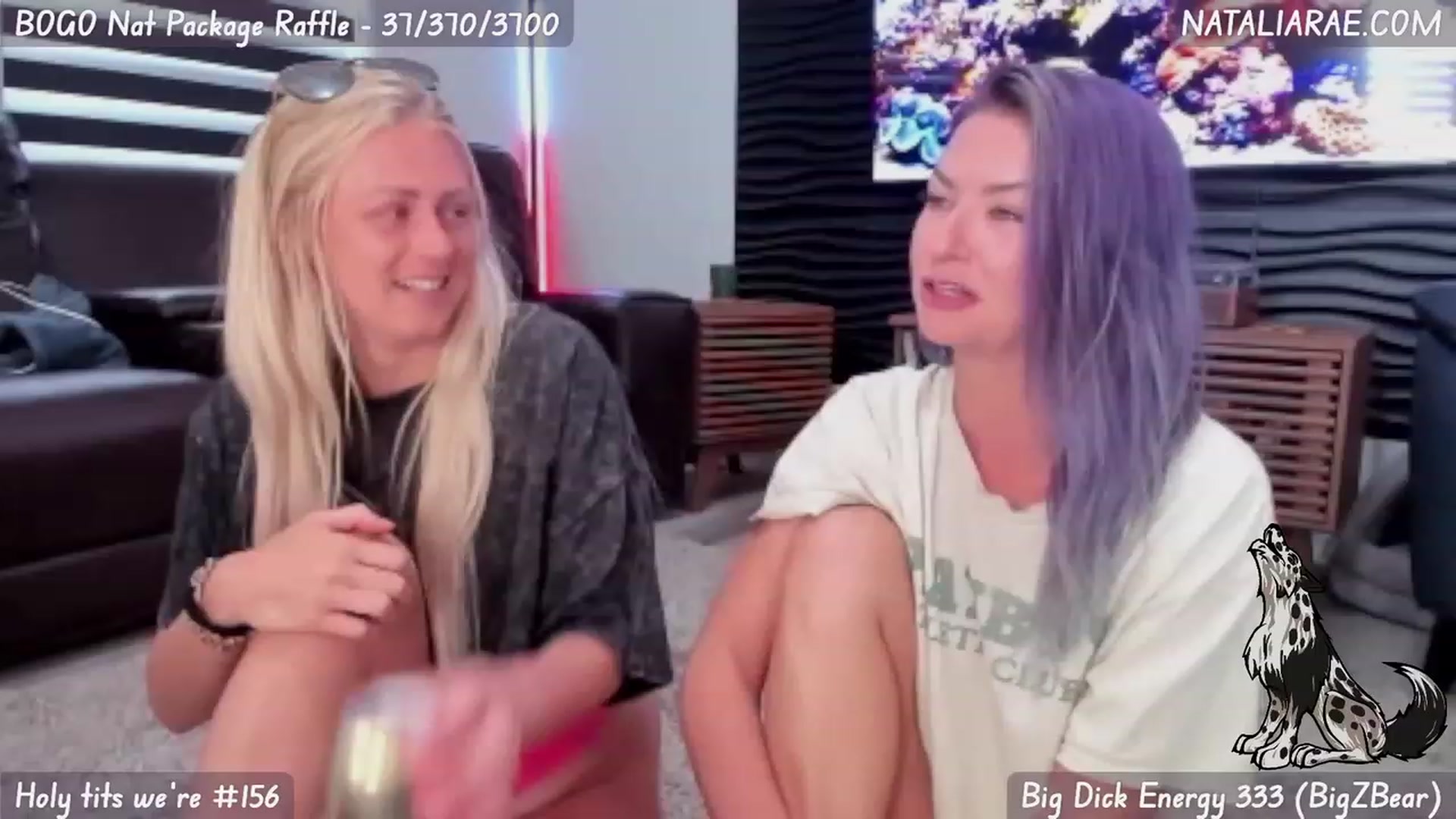 Gallery image thumbnail from Natalia_Rae's myfreecams stream on, 07/31/2023, 24:23 image 13 of 20
