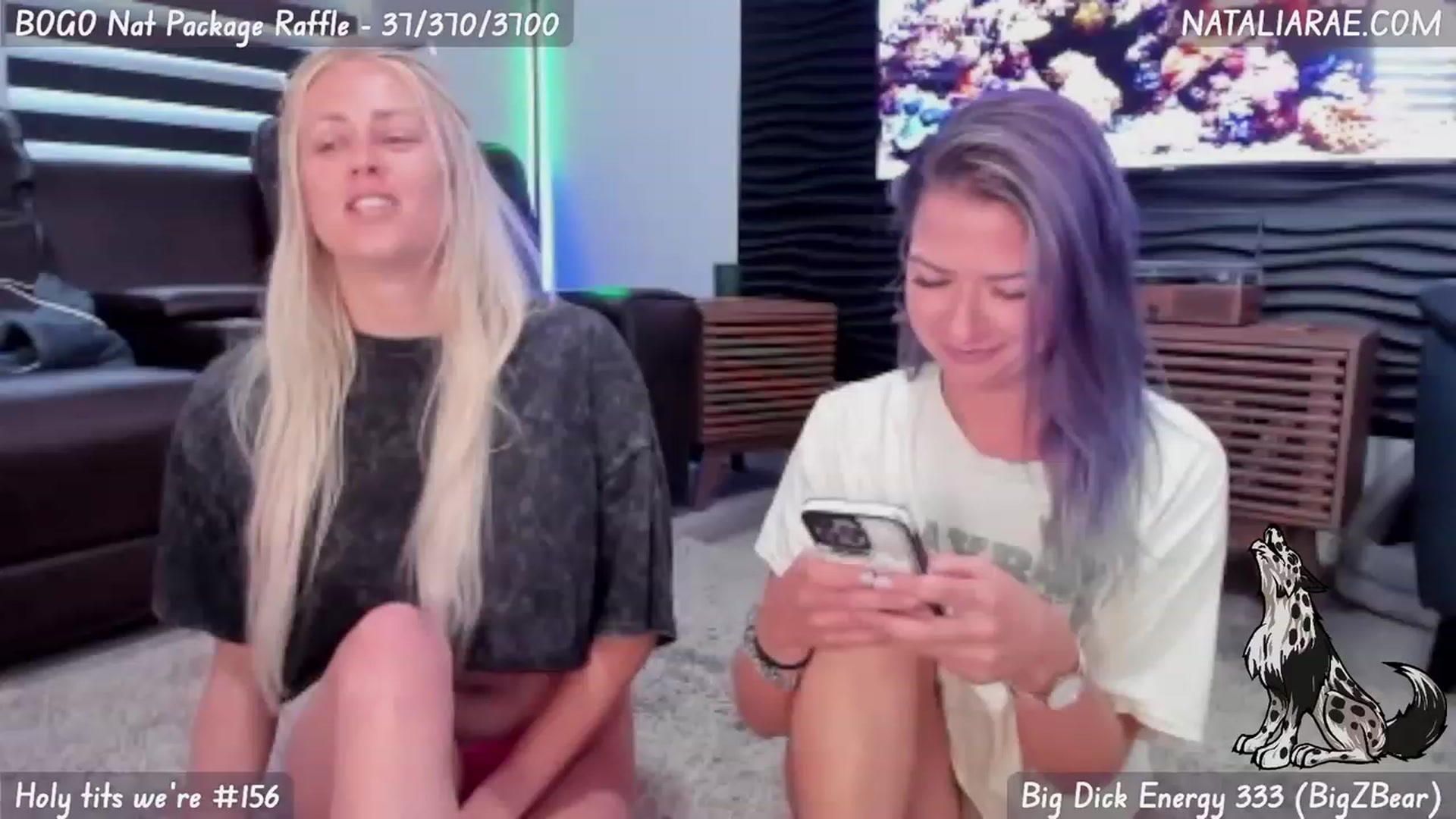Gallery image thumbnail from Natalia_Rae's myfreecams stream on, 07/31/2023, 24:23 image 11 of 20