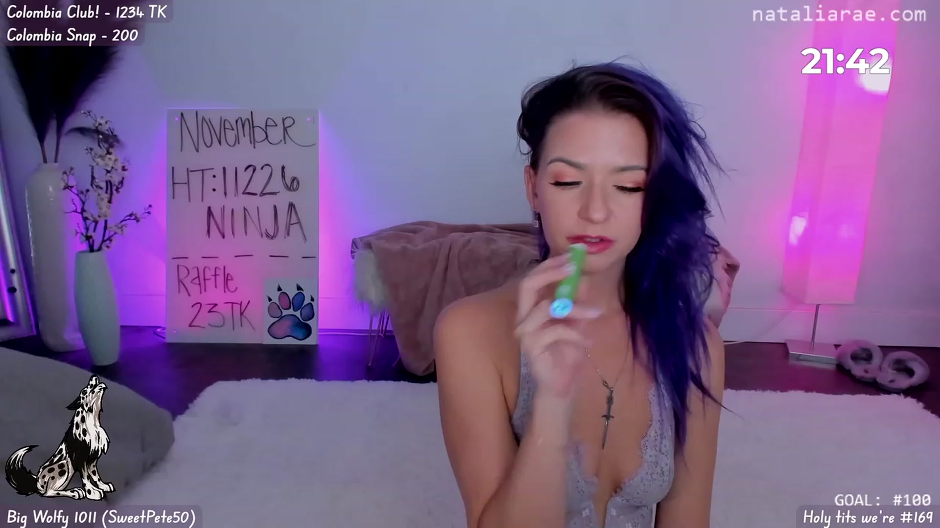 Gallery image thumbnail from Natalia_Rae's myfreecams stream on, 11/10/2023, 10:55 image 3 of 20