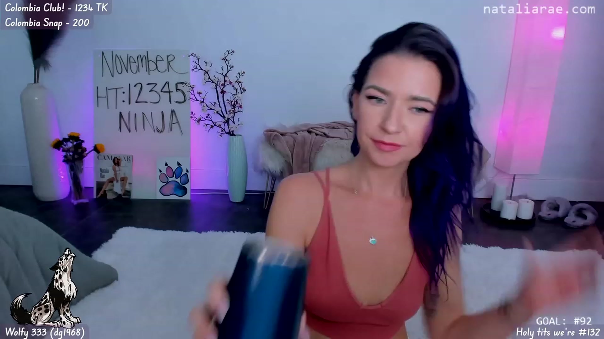 Gallery image thumbnail from Natalia_Rae's myfreecams stream on, 11/22/2023, 08:35 image 3 of 20