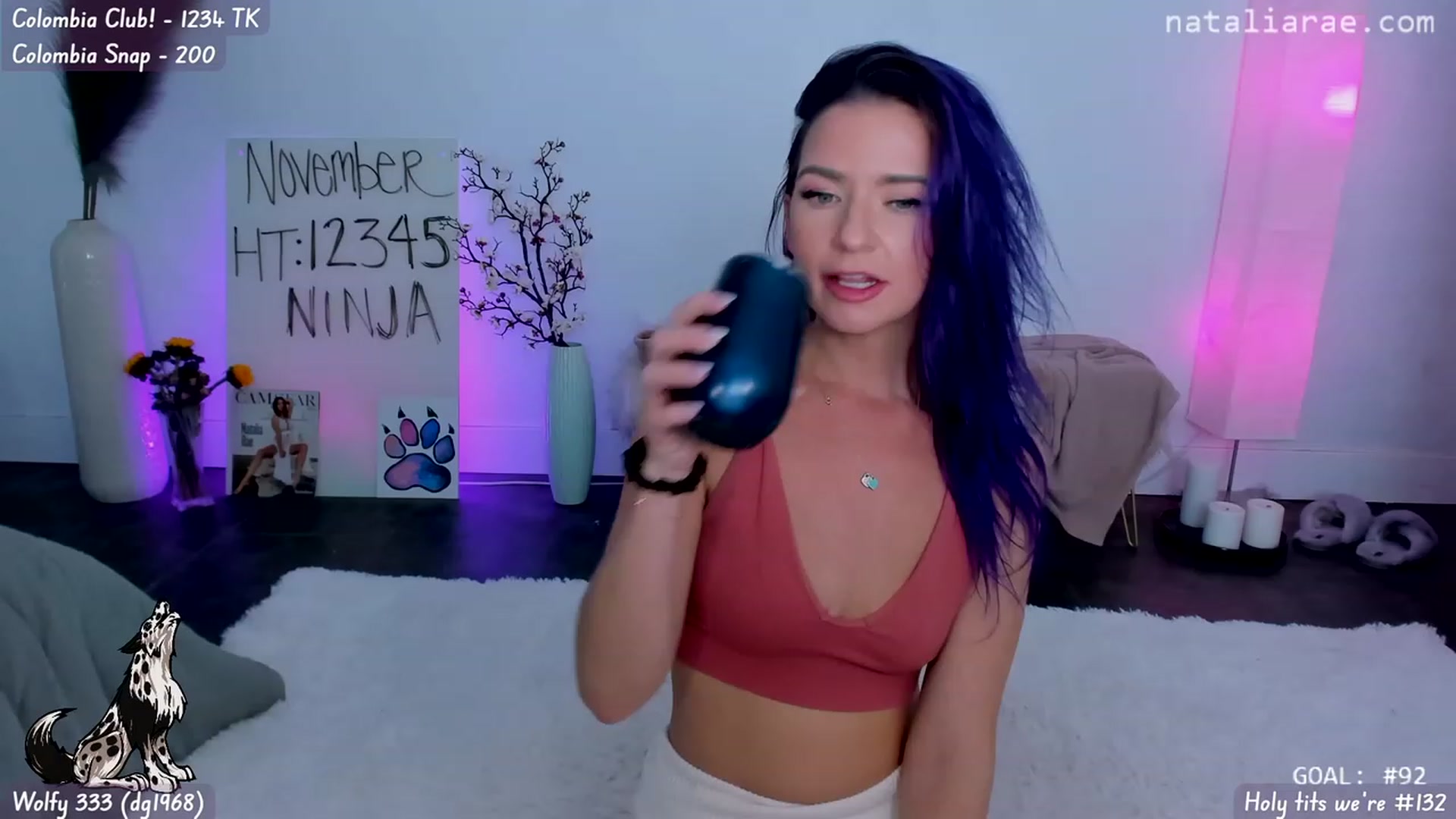 Gallery image thumbnail from Natalia_Rae's myfreecams stream on, 11/22/2023, 08:35 image 11 of 20