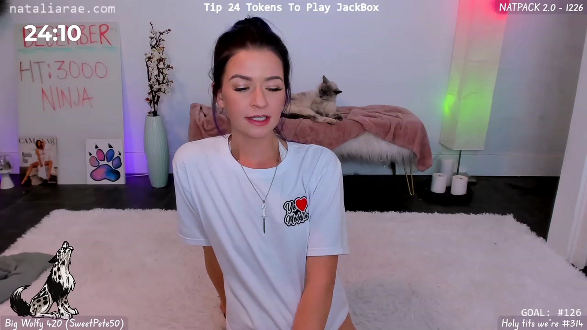 Gallery image thumbnail from Natalia_Rae's myfreecams stream on, 12/13/2023, 07:47 image 16 of 20