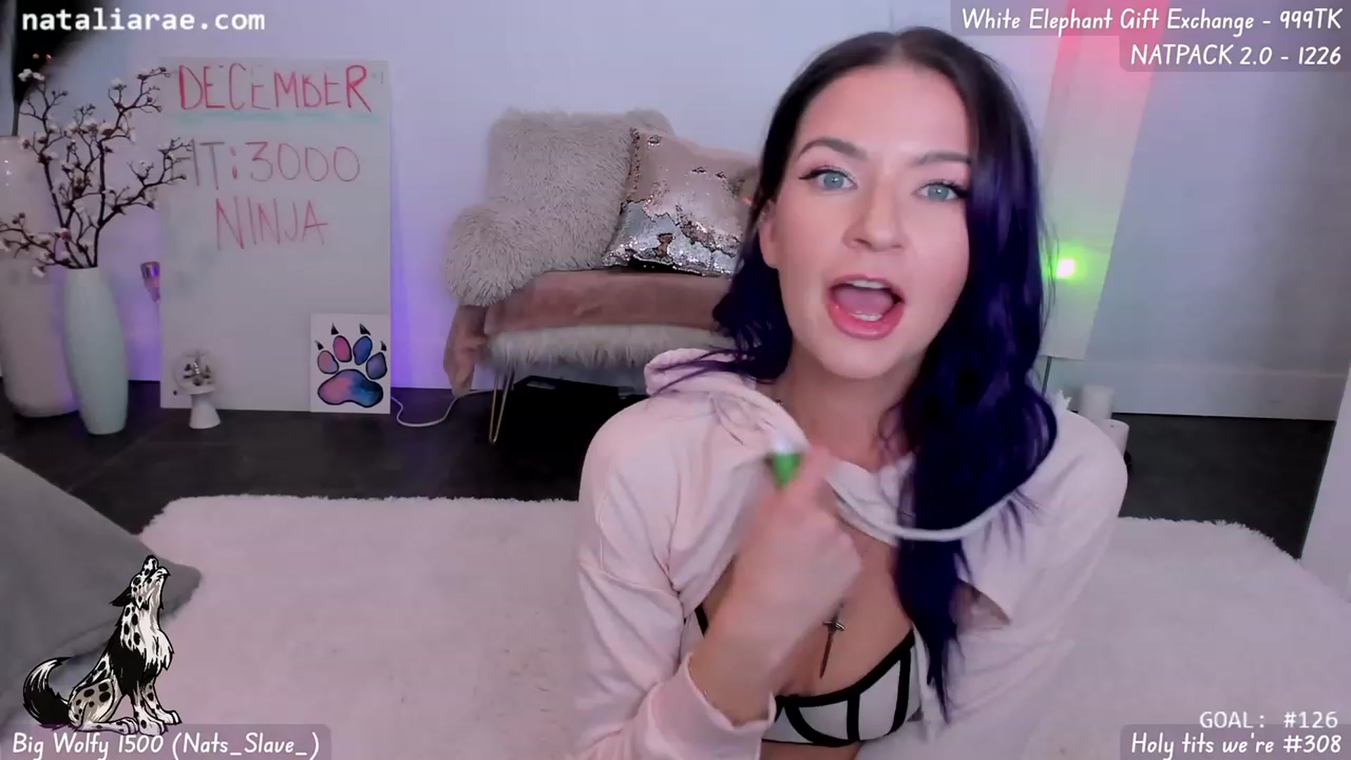 Gallery image thumbnail from Natalia_Rae's myfreecams stream on, 12/16/2023, 05:10 image 20 of 20