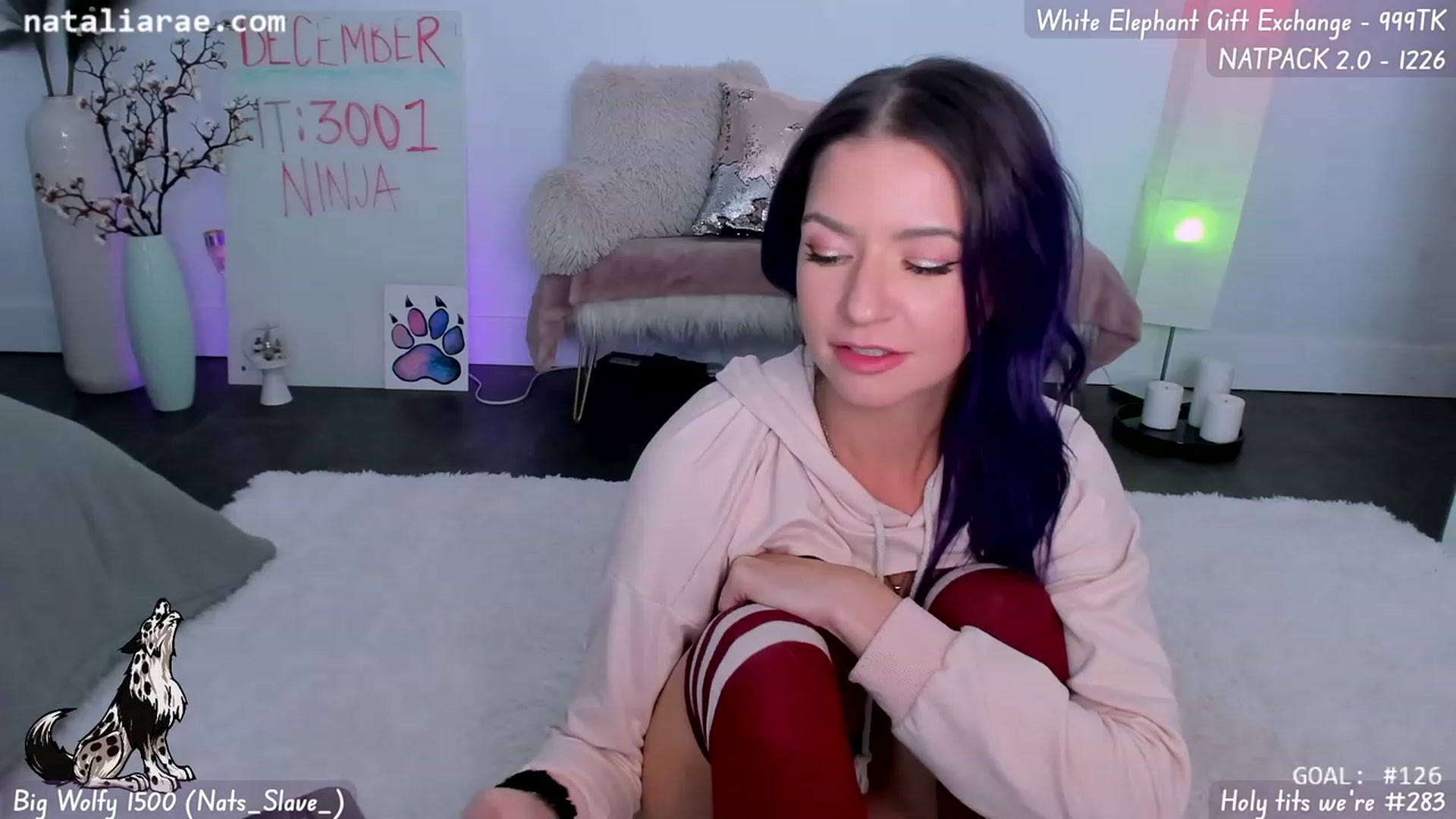 Gallery image thumbnail from Natalia_Rae's myfreecams stream on, 12/16/2023, 10:15 image 11 of 20