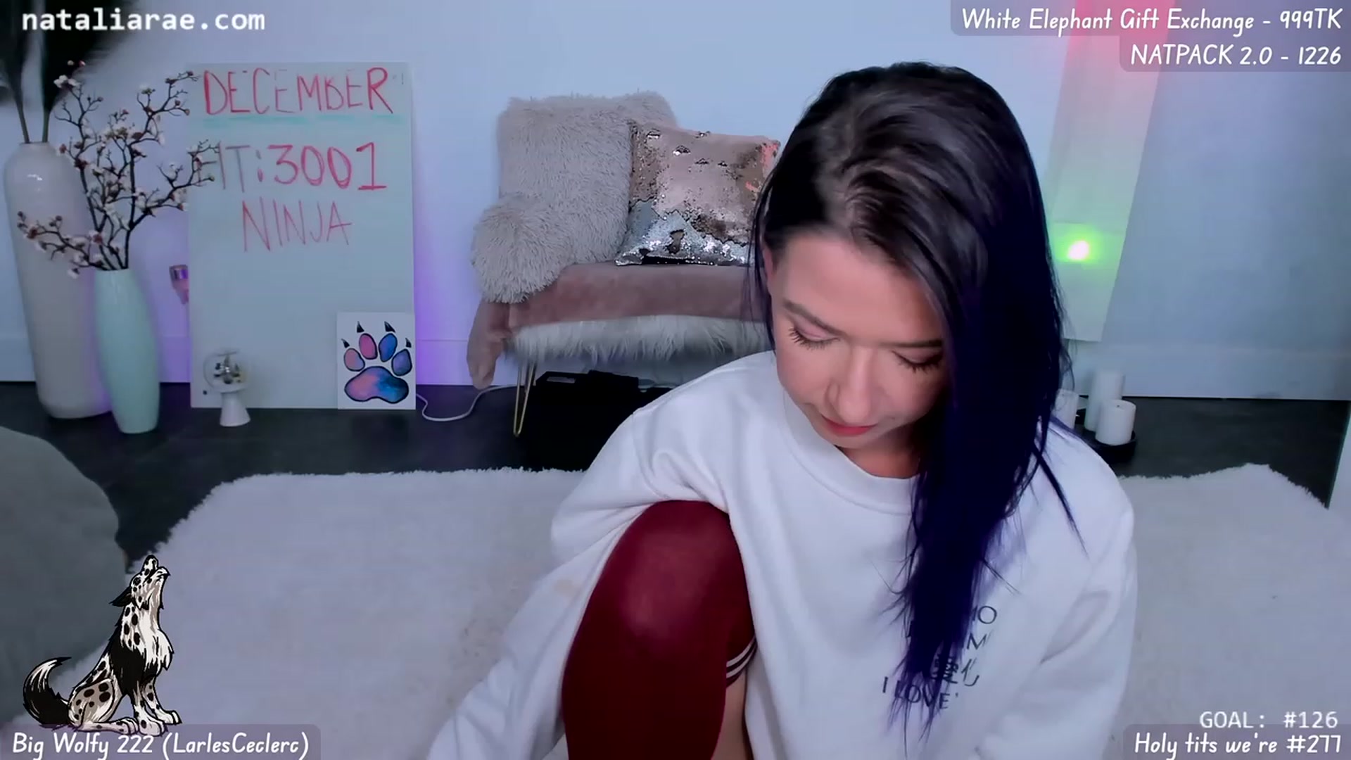 Gallery image thumbnail from Natalia_Rae's myfreecams stream on, 12/16/2023, 23:28 image 16 of 20
