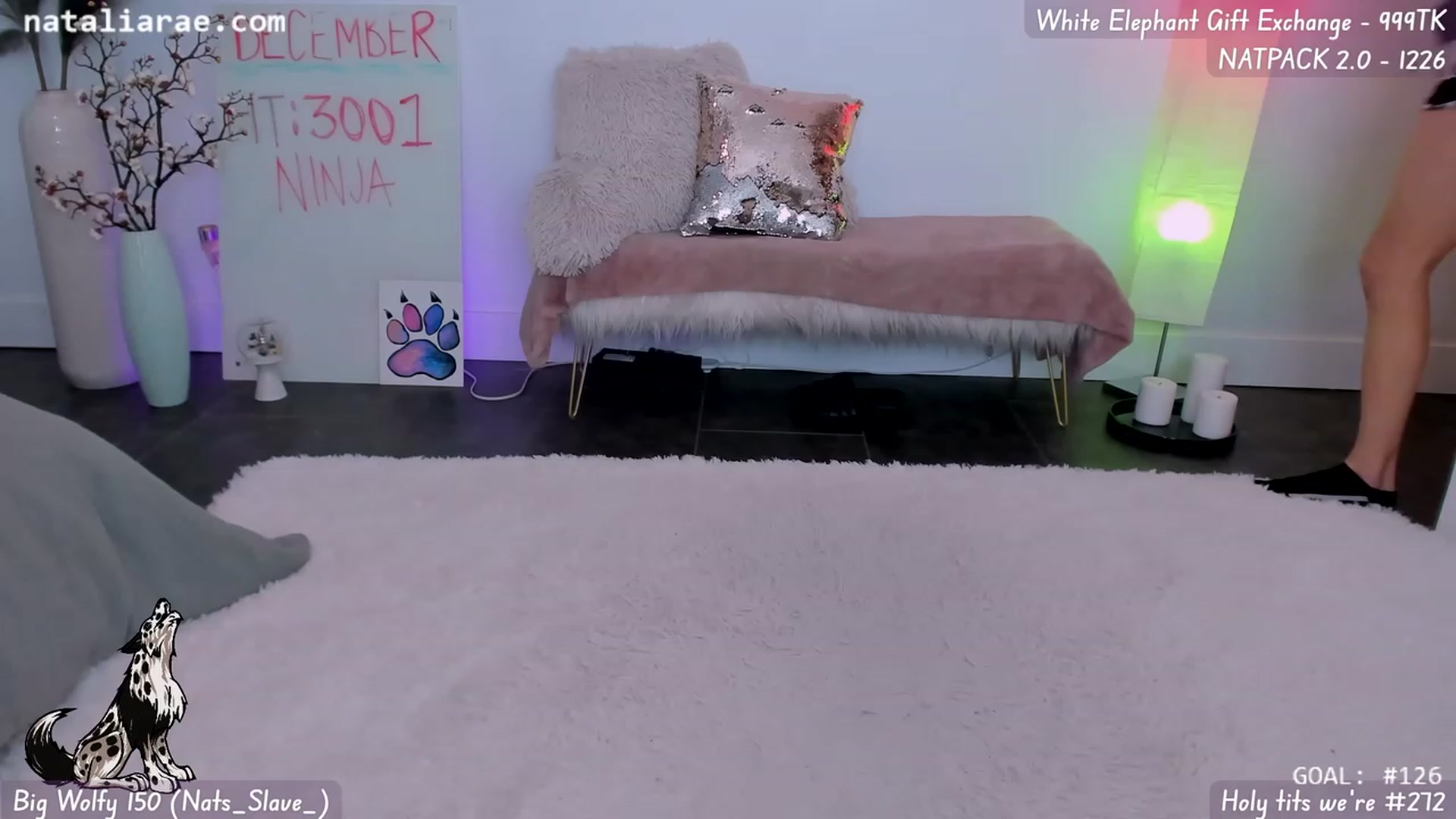 Gallery image thumbnail from Natalia_Rae's myfreecams stream on, 12/17/2023, 09:07 image 5 of 20