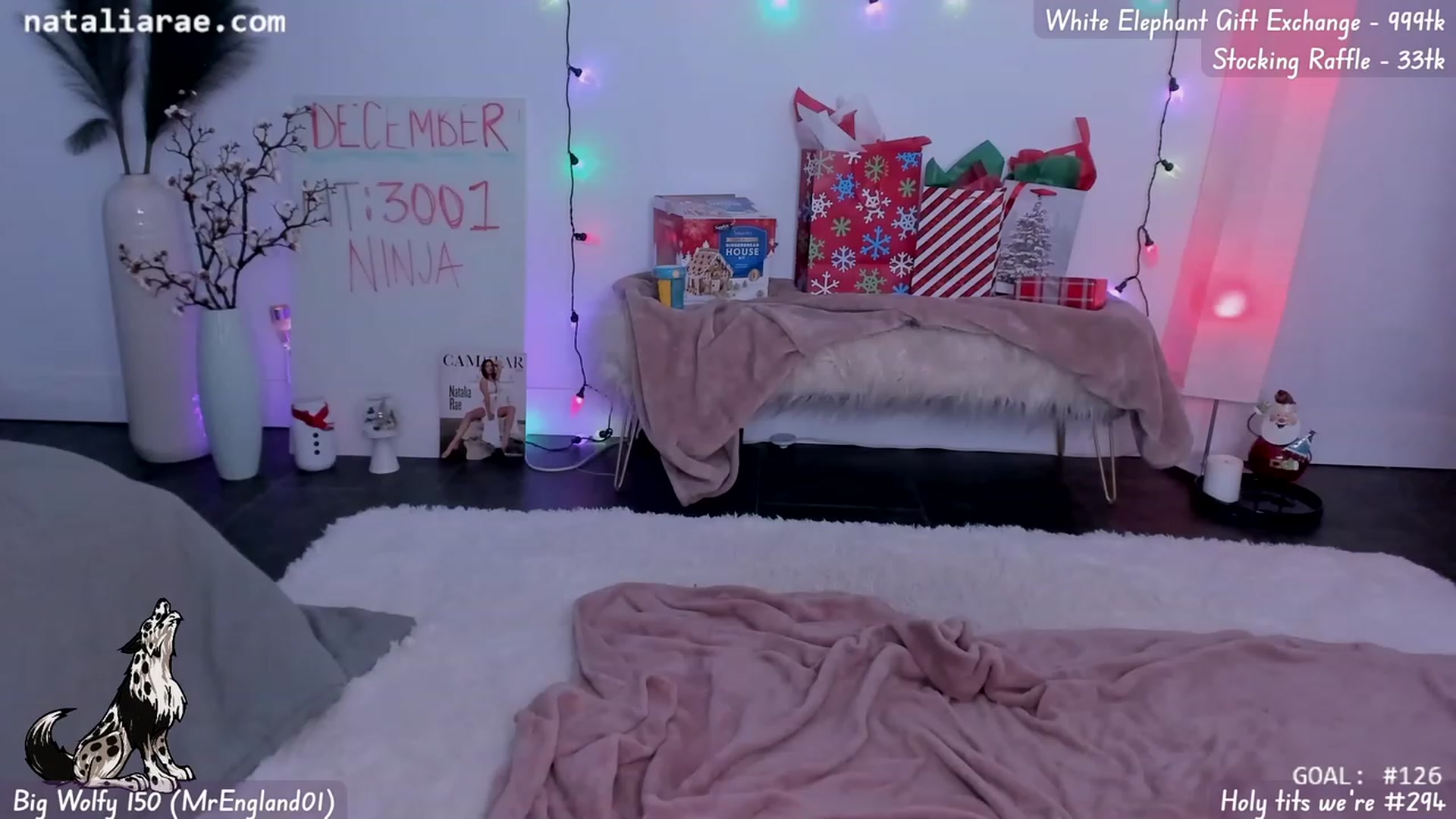 Gallery image thumbnail from Natalia_Rae's myfreecams stream on, 12/19/2023, 07:03 image 18 of 20