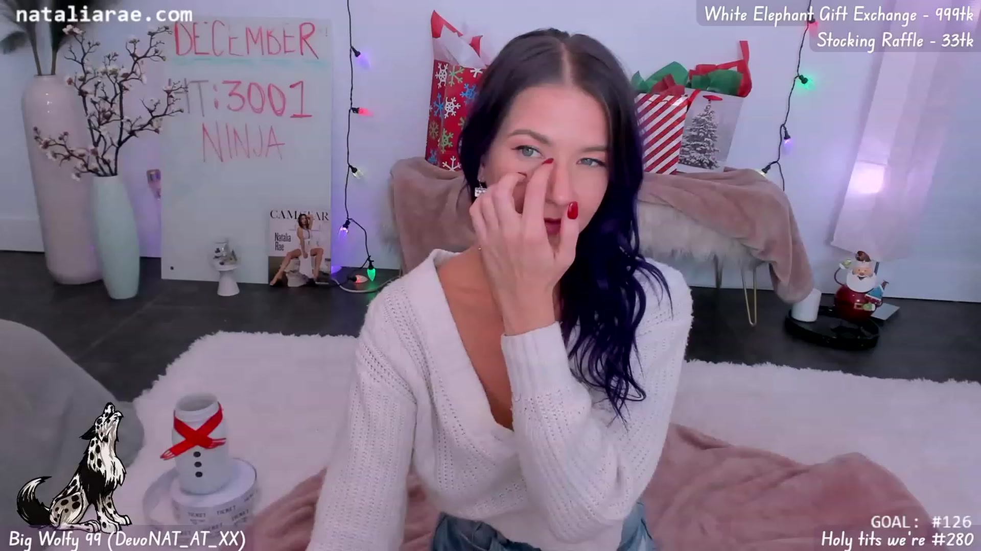 Gallery image thumbnail from Natalia_Rae's myfreecams stream on, 12/20/2023, 07:24 image 10 of 20